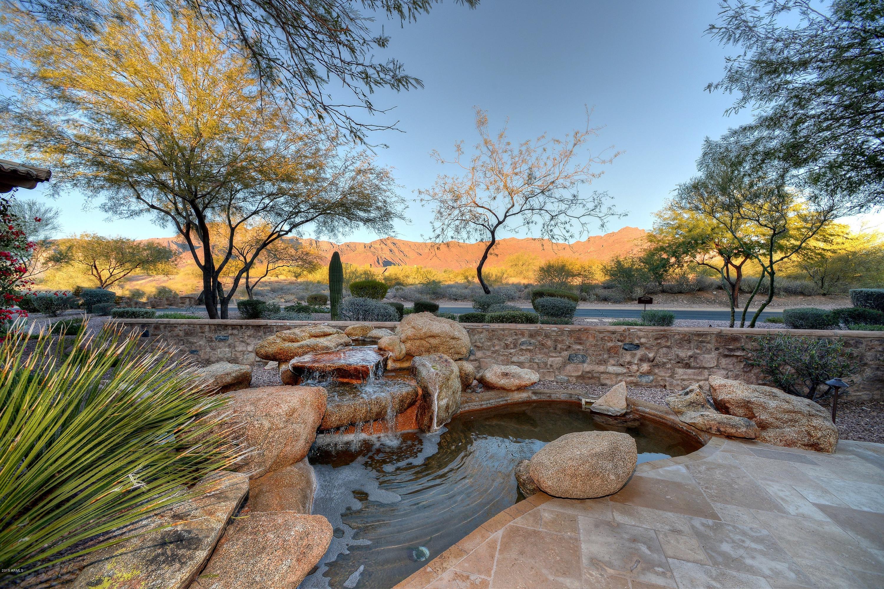 Superstition Mountain - Residential