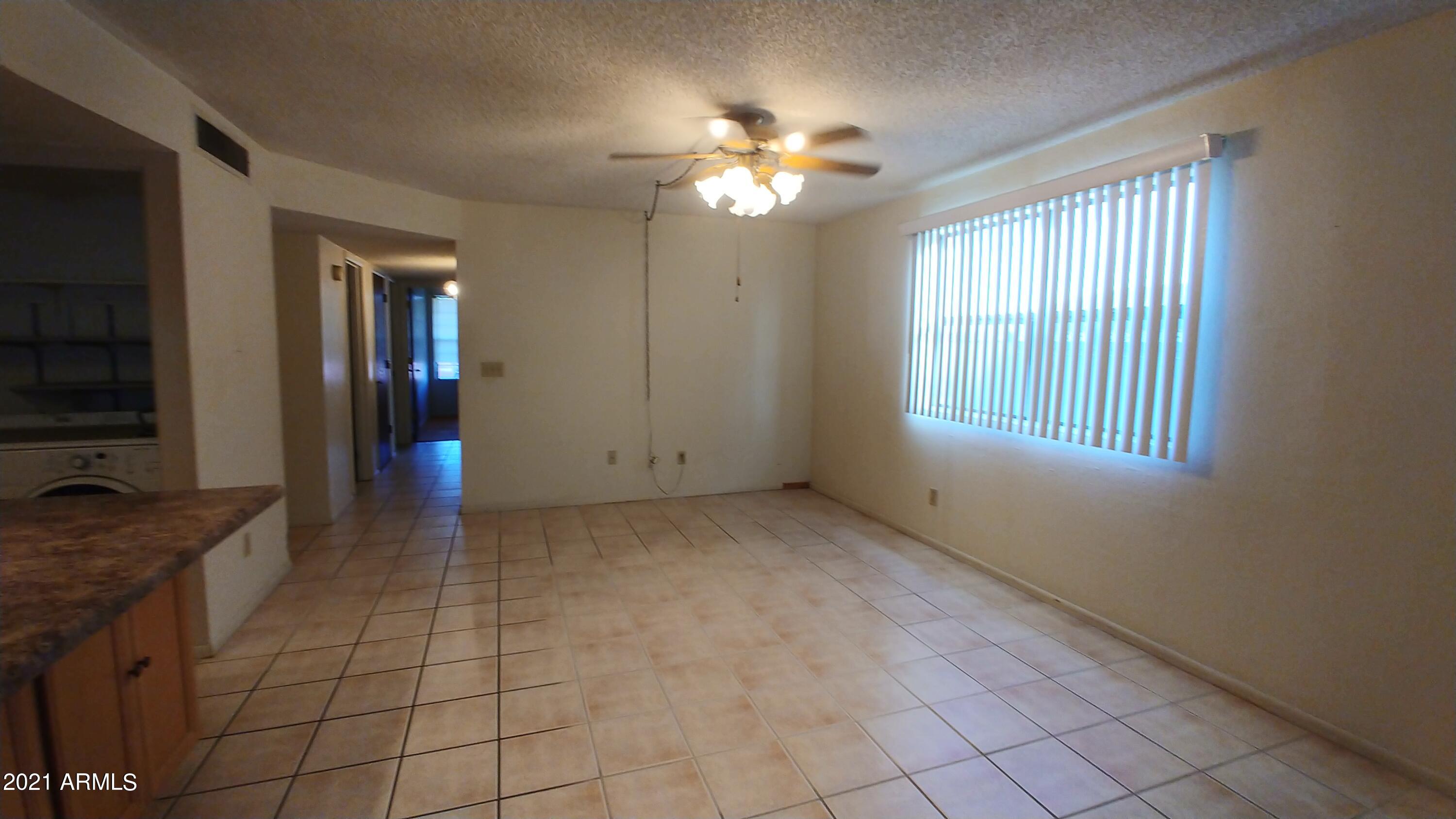 MONTEBELLO - Residential