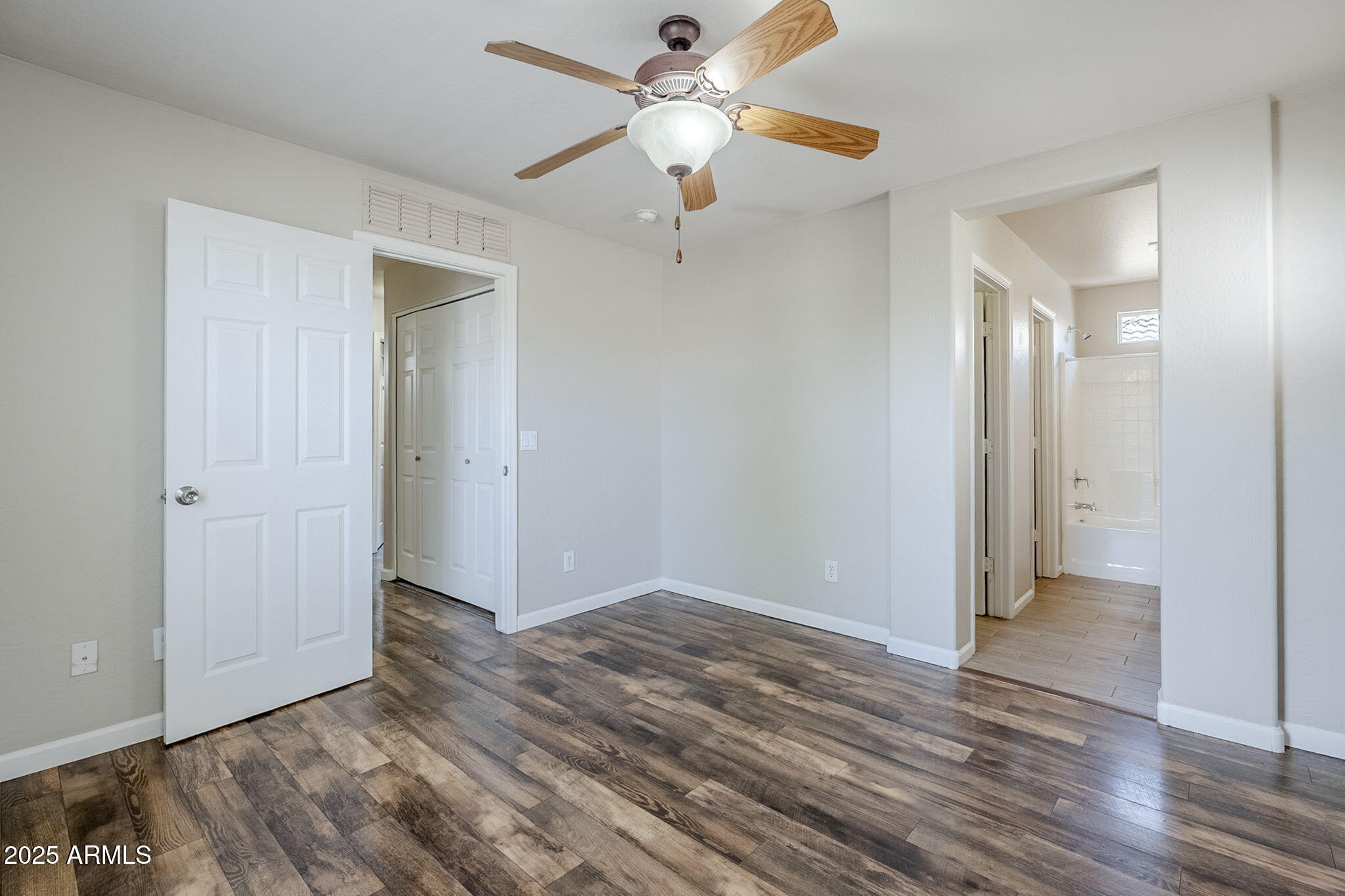 Palisades at Country Place - Residential