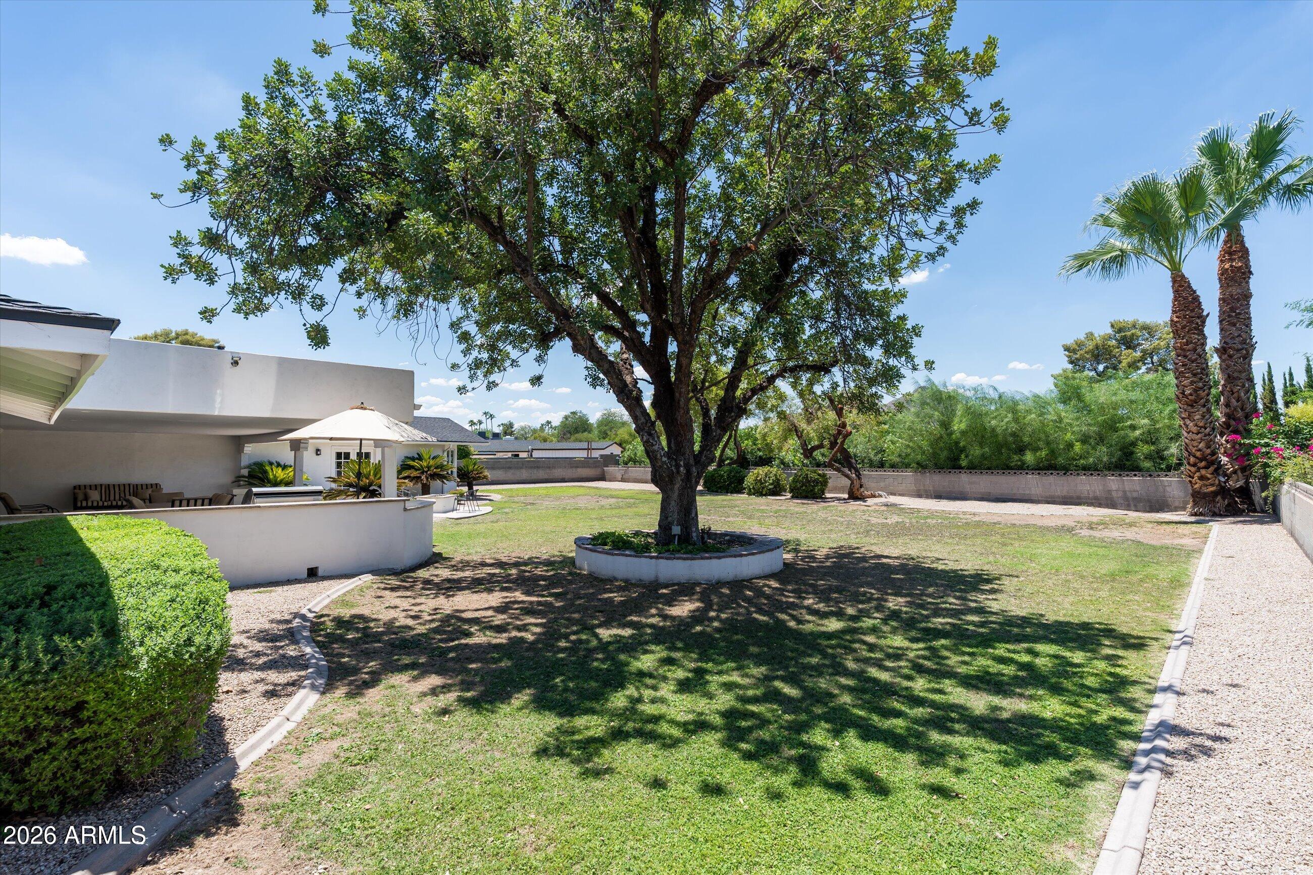 VISTA BONITA - Residential