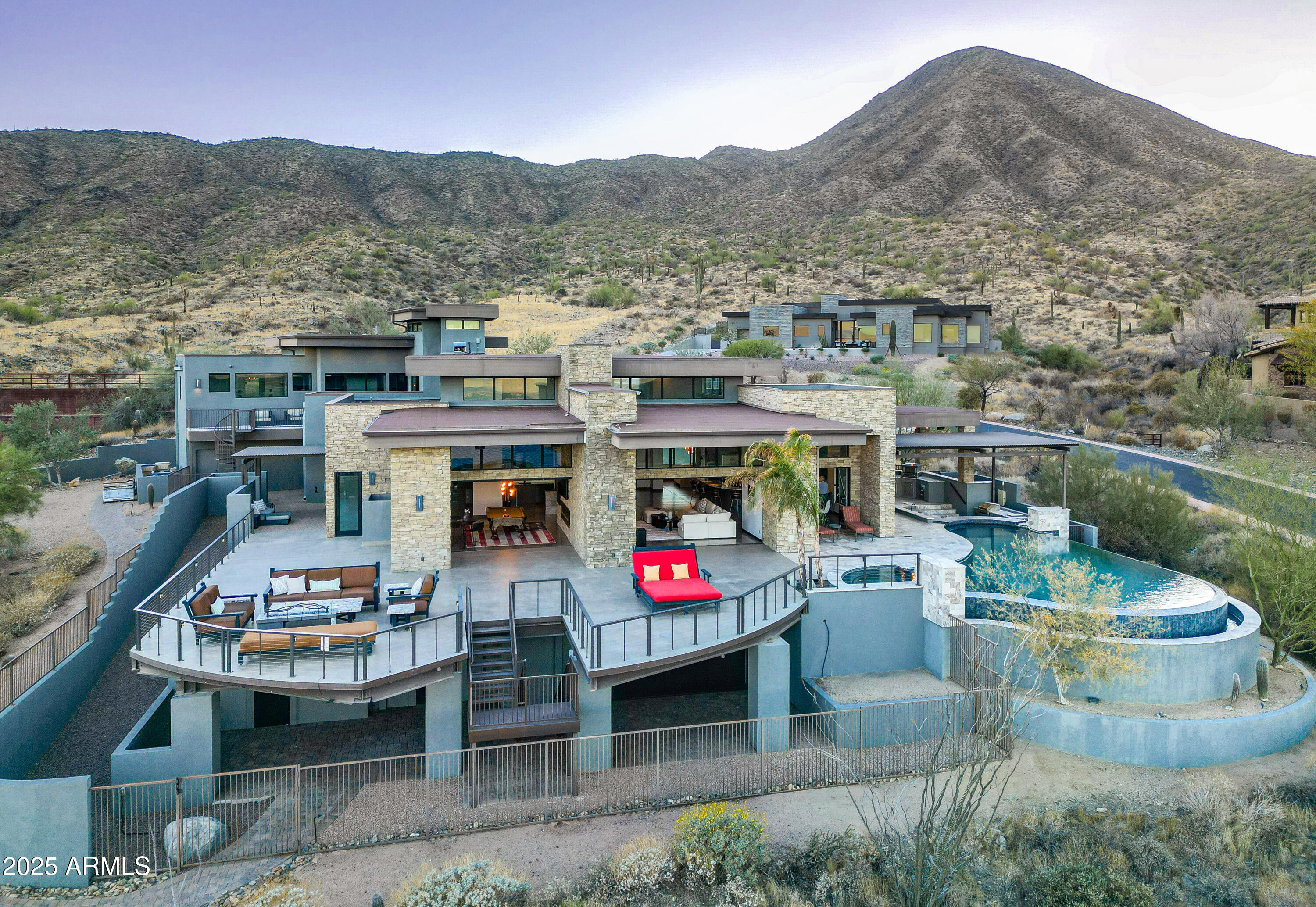 Eagles Nest - Residential
