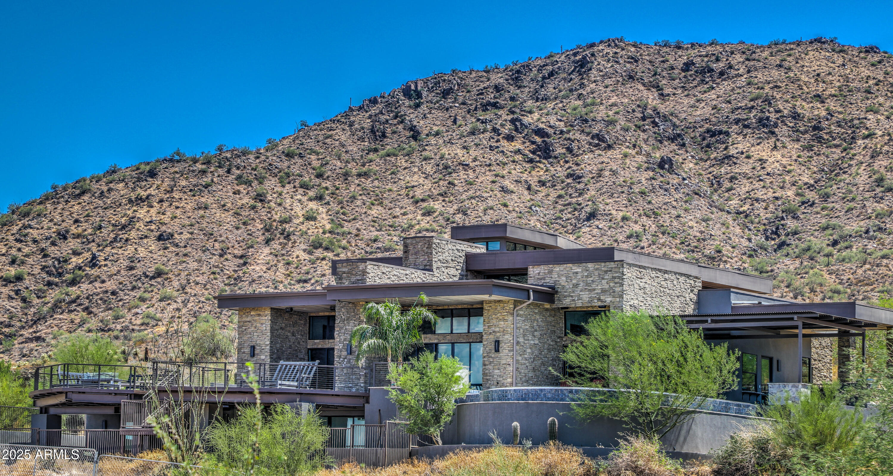 Eagles Nest - Residential