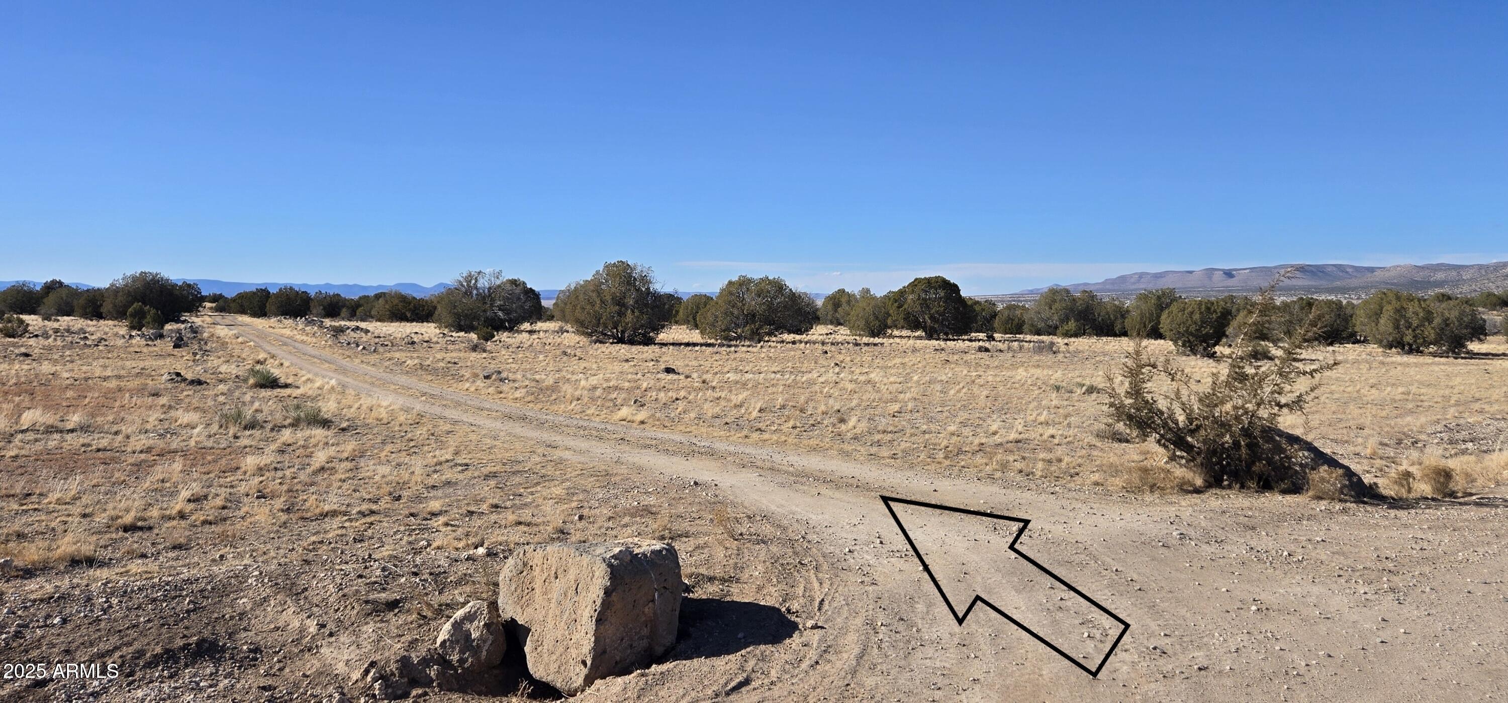 HEADWATERS RANCH - Land