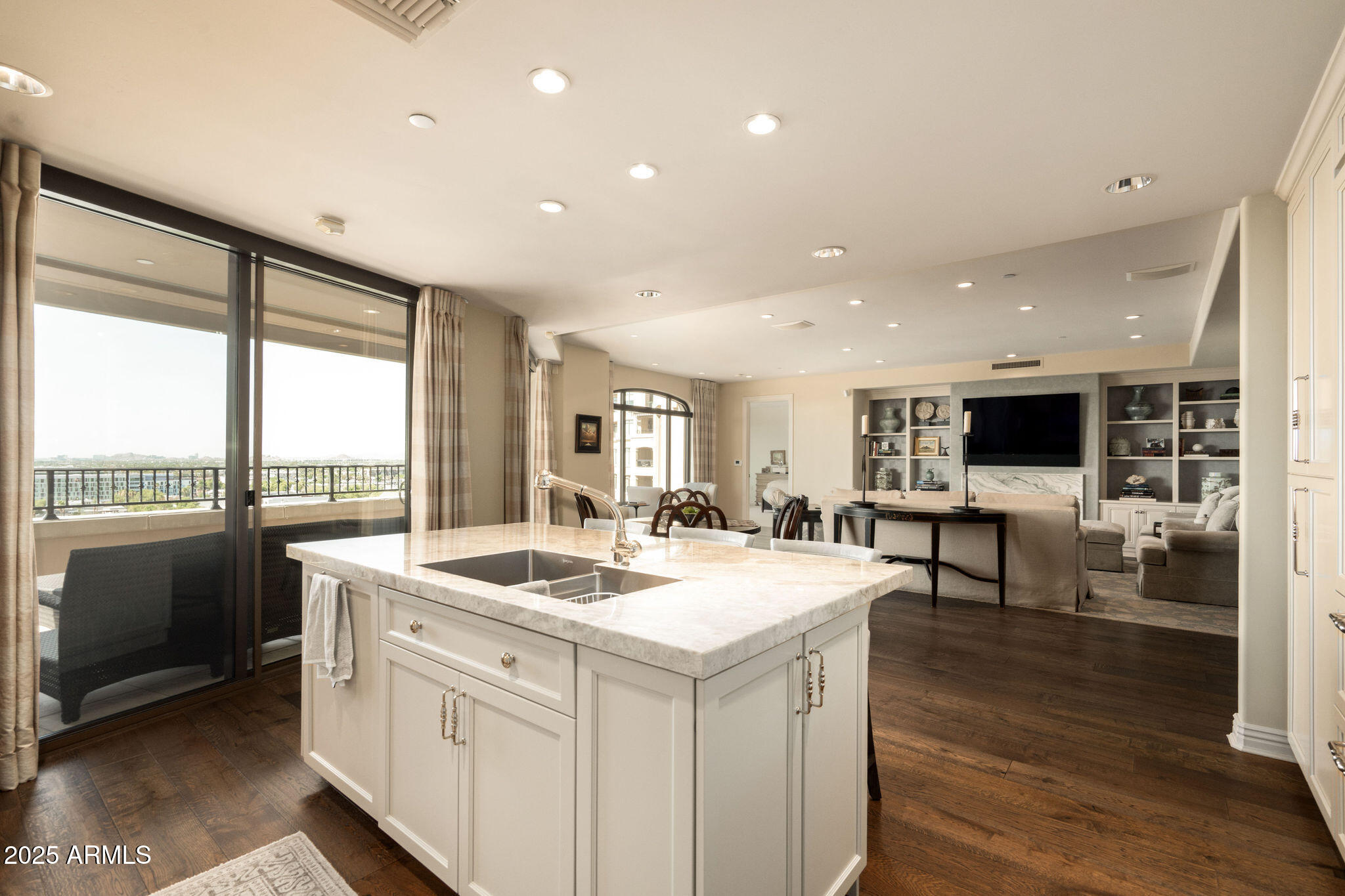 Scottsdale Waterfront Residences - Residential