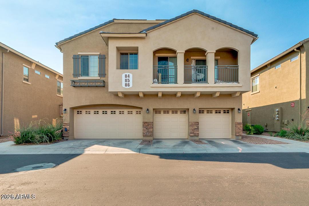 Desirable GATED neighborhood in prime Ahwatukee-Foothills location. 1,300 sq ft townhome with 2 bedrooms and 2.5 baths. Each bedroom features a private bathroom . Upgraded kitchen & baths with hickory style cabinetry & granite counter-tops. New carpet. Newer A/C unit (2024) and s/s kitchen appliances (2025). Plantation shutters. Nice enclosed backyard with built-in BBQ and backing to peaceful HOA greenspace. Attached 1 car garage. Private neighborhood pool. Wonderfully convenient location! Near Pecos Park with basketball, pickleball, skate park, splash pad, pool, tennis, volleyball & dog park. Also near shopping, dining and easy access to Loop 202 & I-10. Near South Mountain Preserve with great hiking and biking trails. Sought after Kyrene Schools and Desert Vista High School. Low HOA dues