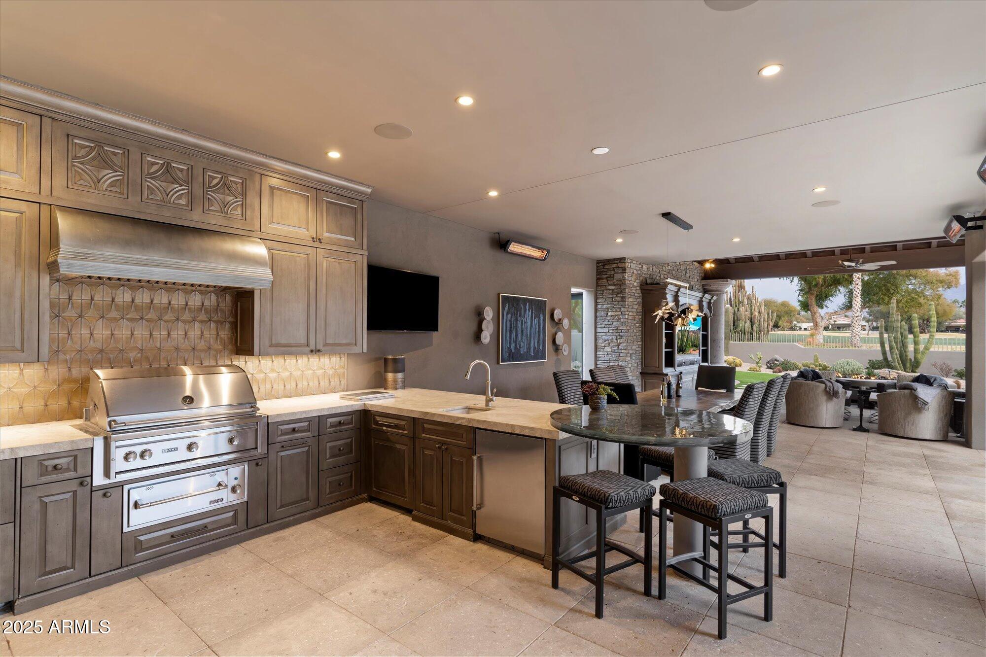 Pinnacle Peak Estate II - Residential