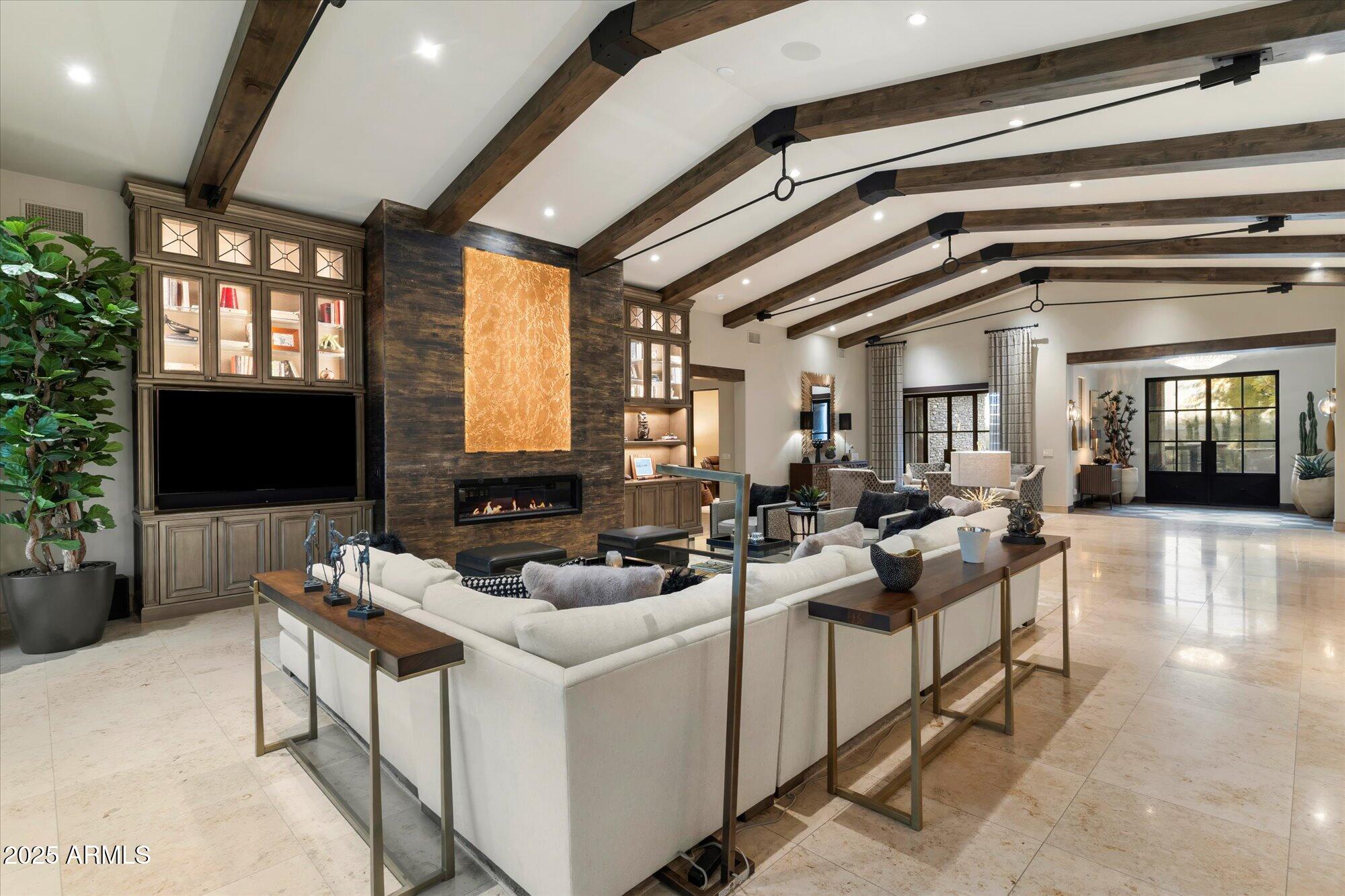 Pinnacle Peak Estate II - Residential