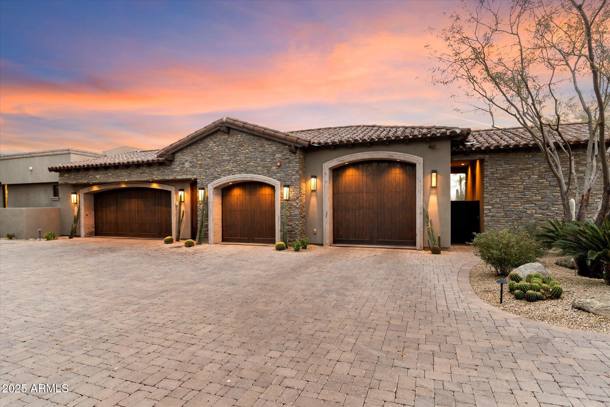 Pinnacle Peak Estate II - Residential