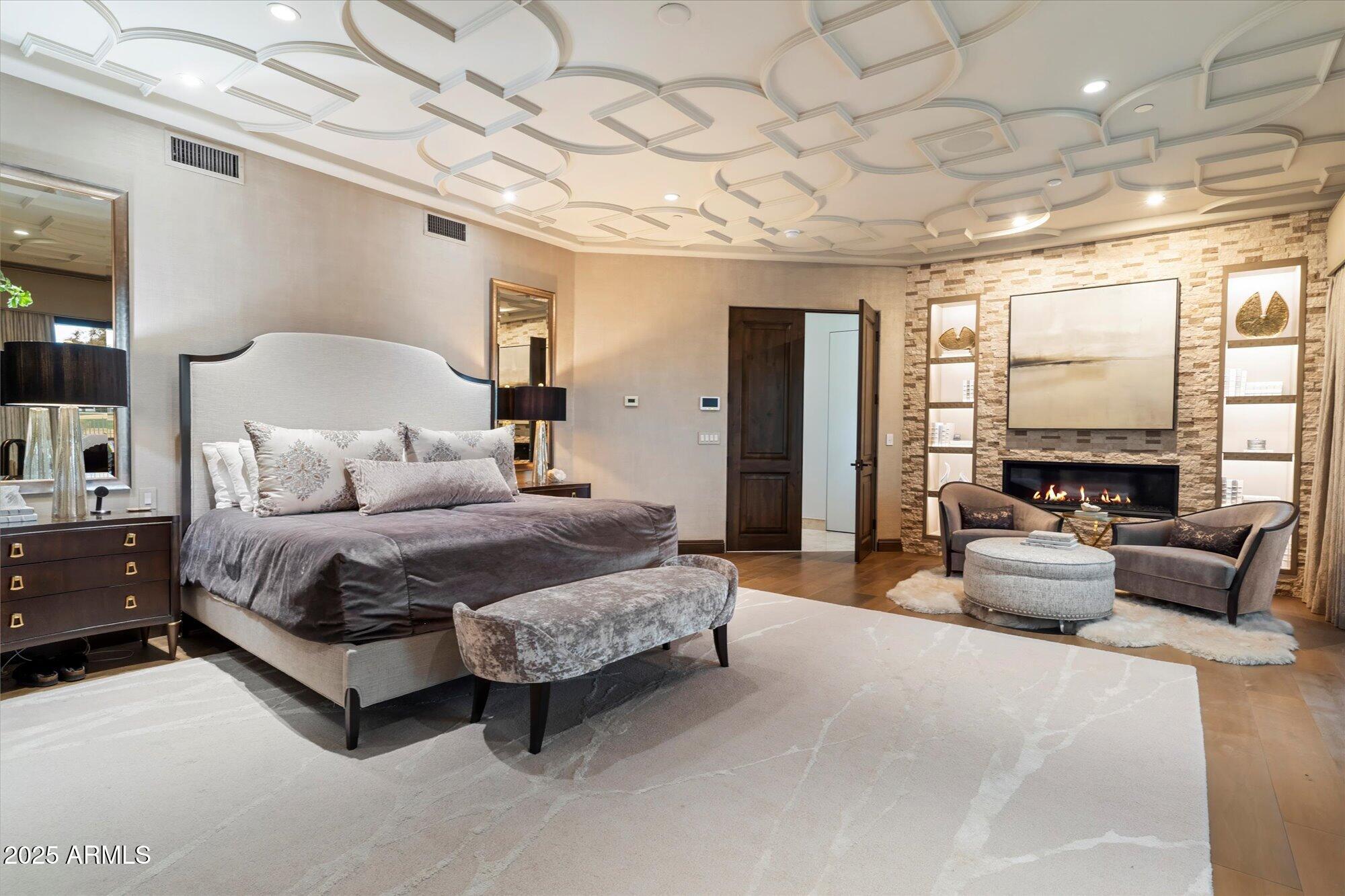 Pinnacle Peak Estate II - Residential