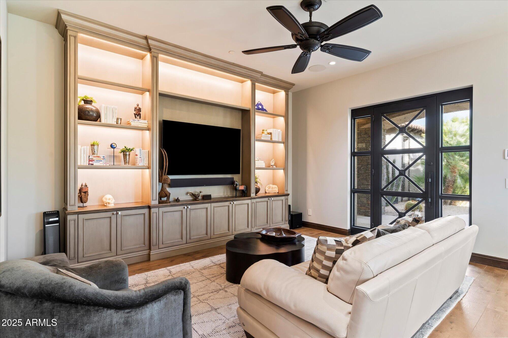 Pinnacle Peak Estate II - Residential
