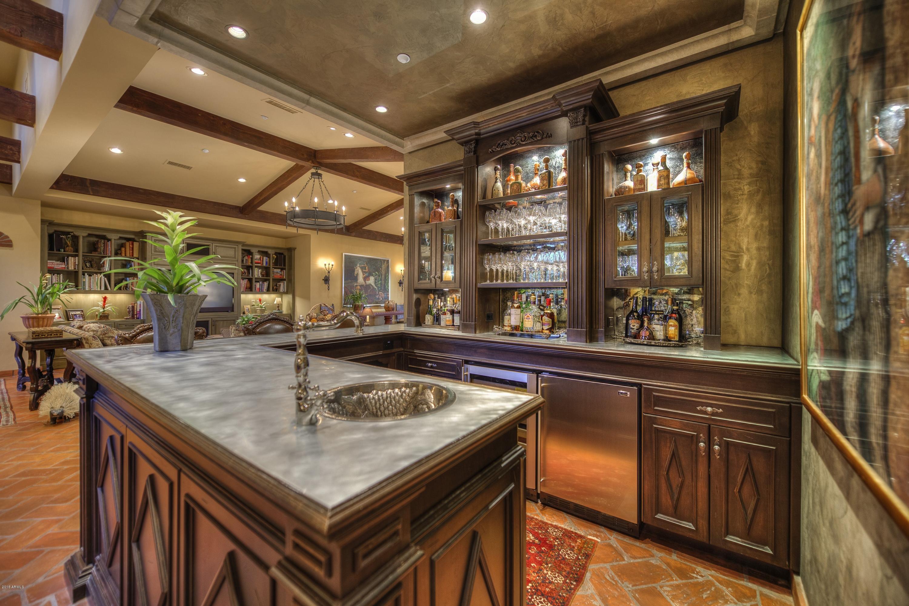 ESTANCIA - Residential