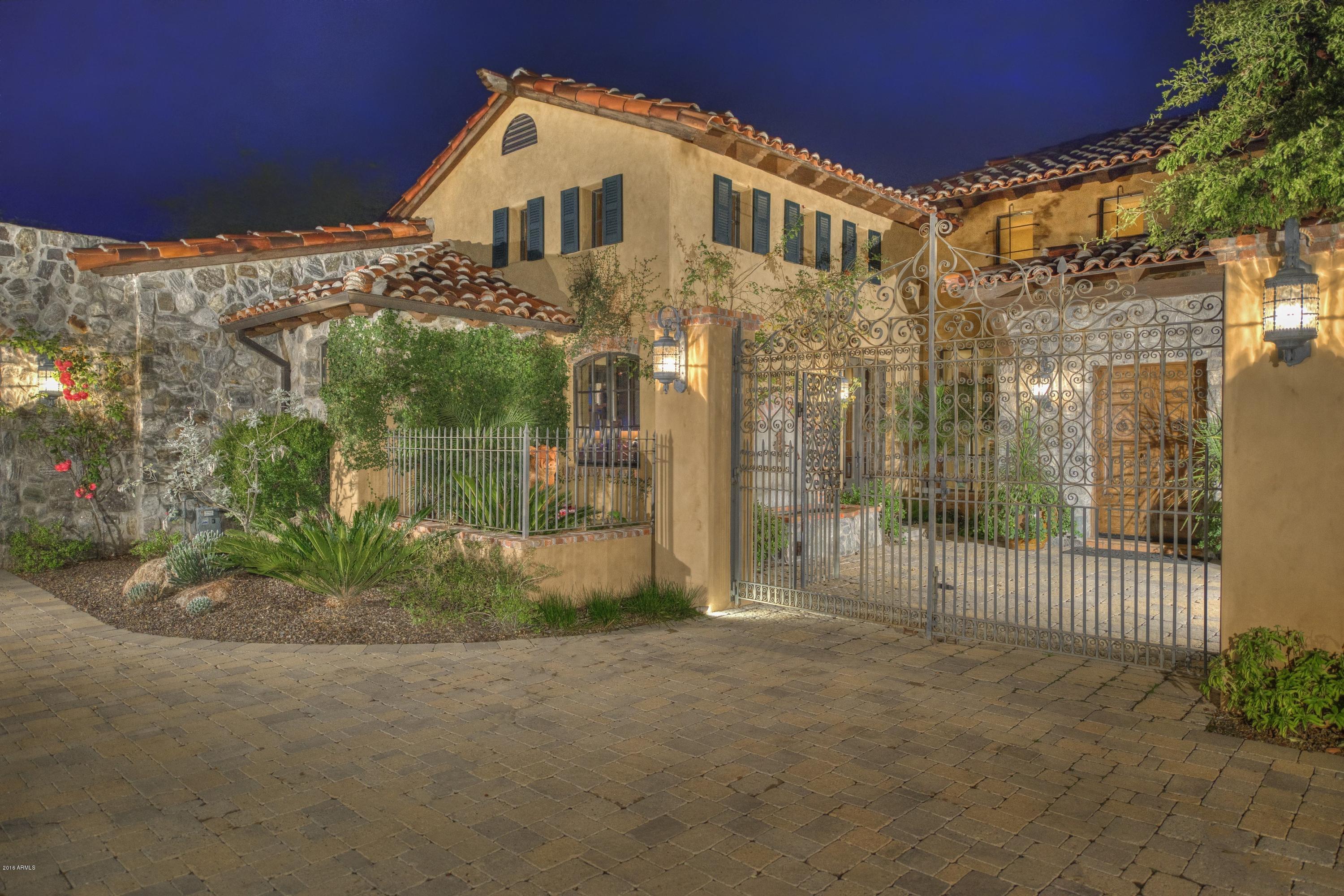 ESTANCIA - Residential