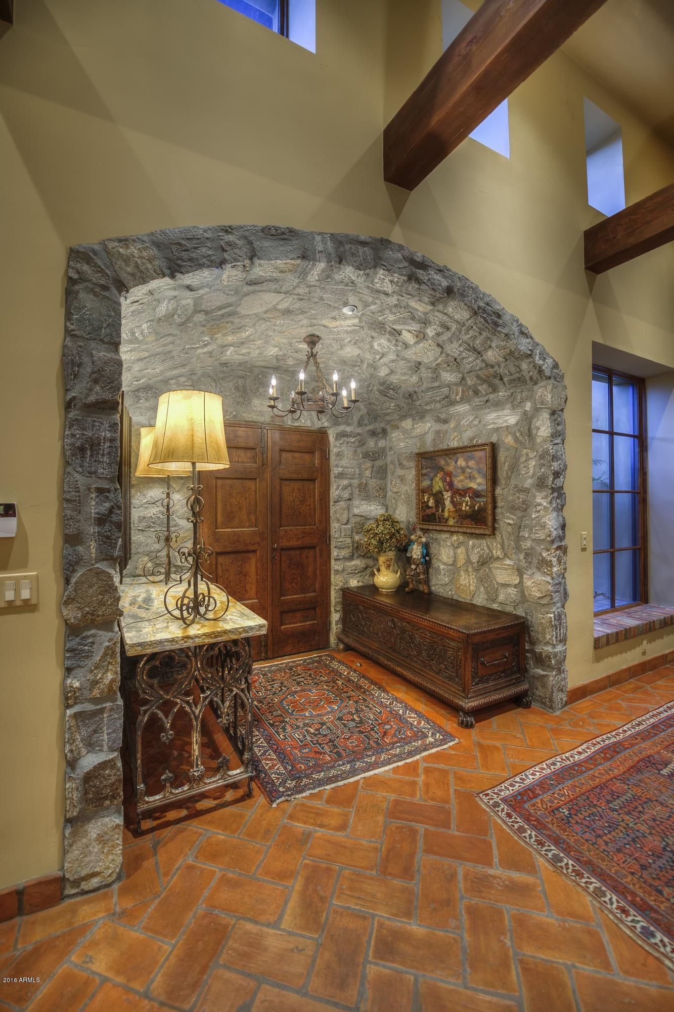 ESTANCIA - Residential