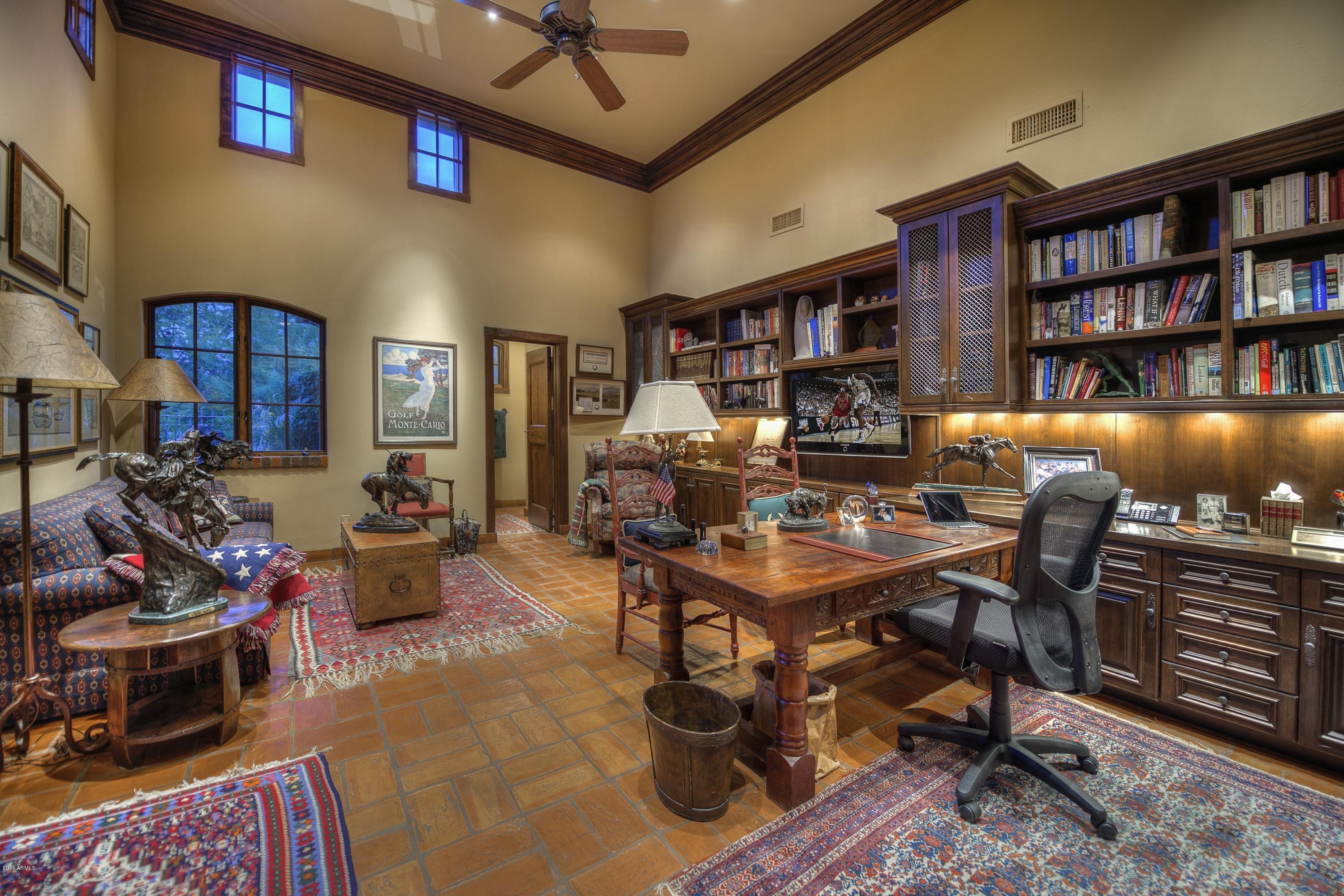 ESTANCIA - Residential
