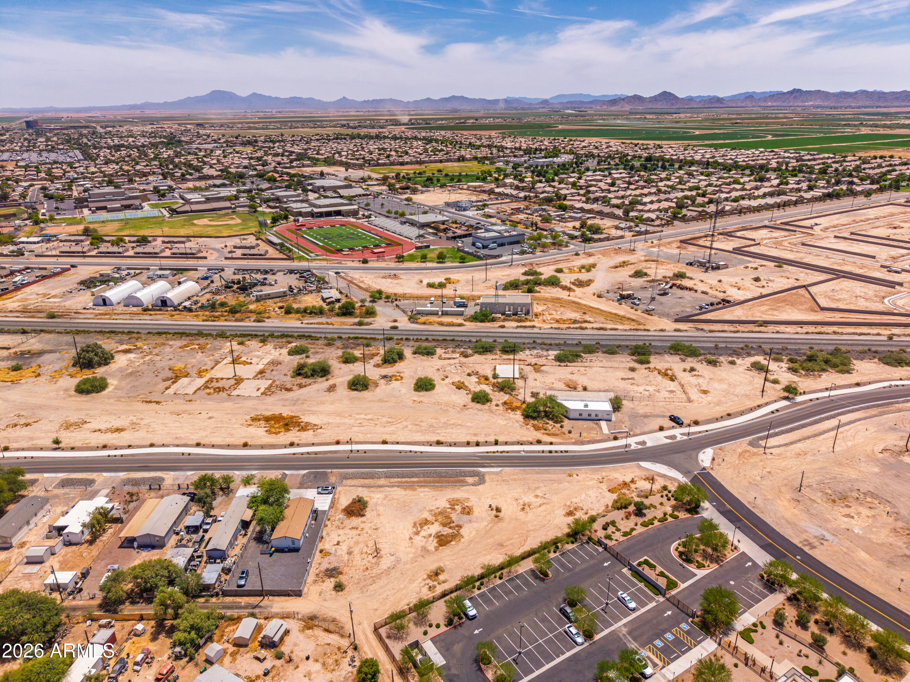 MARICOPA MANOR - Land