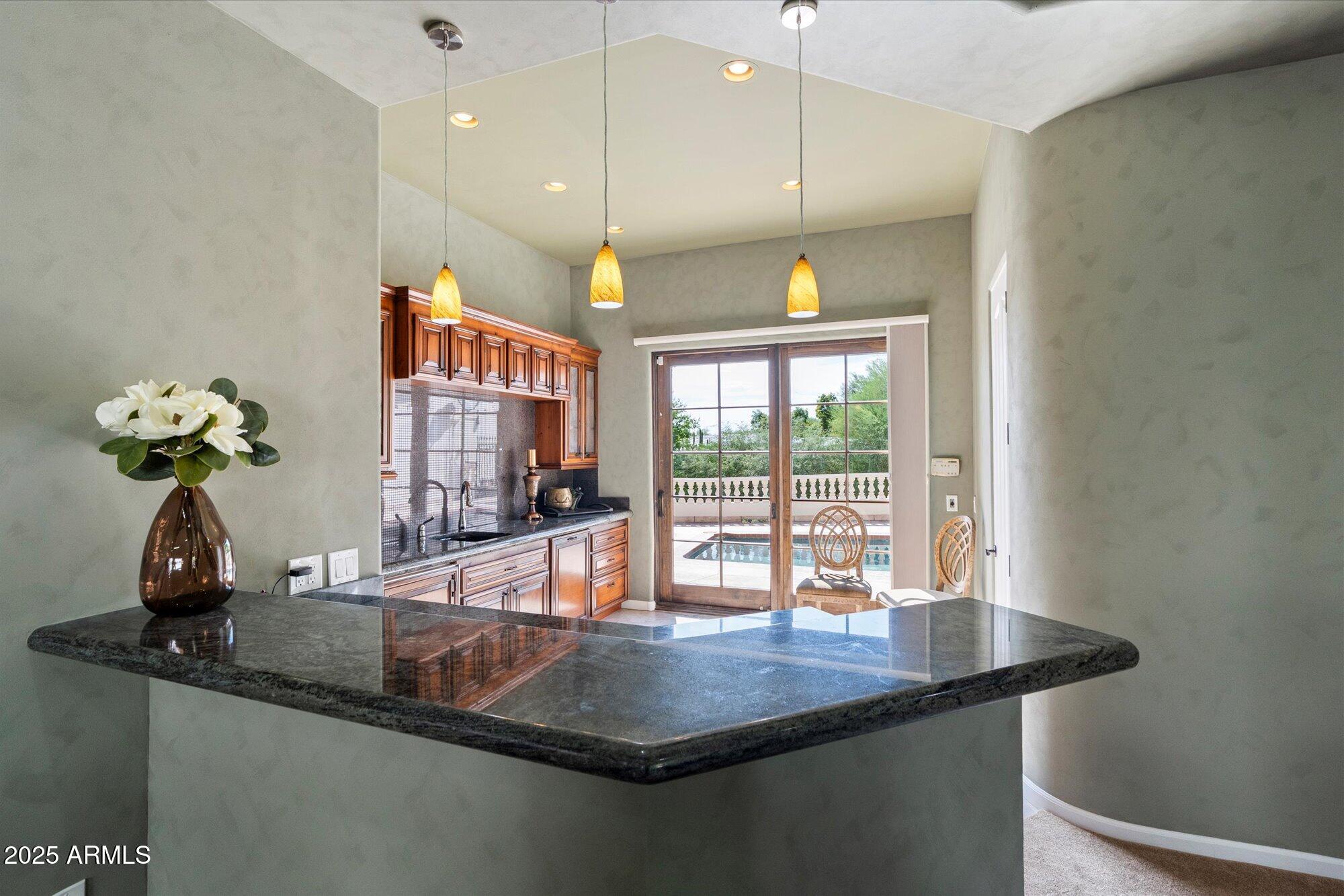PARADISE HIGHLANDS - Residential