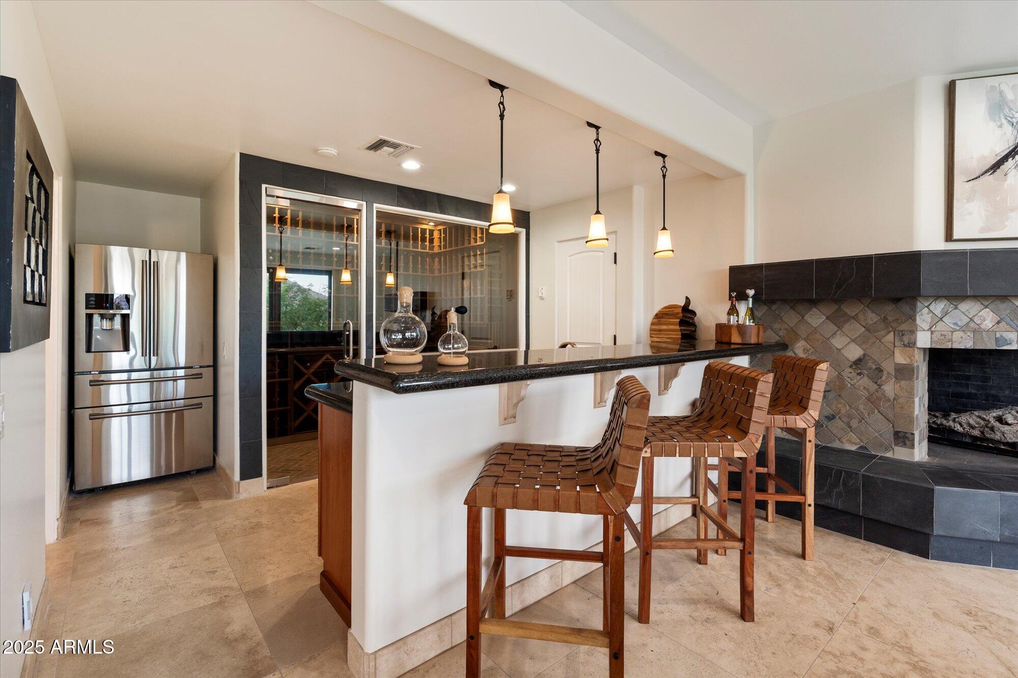 PARADISE HIGHLANDS - Residential