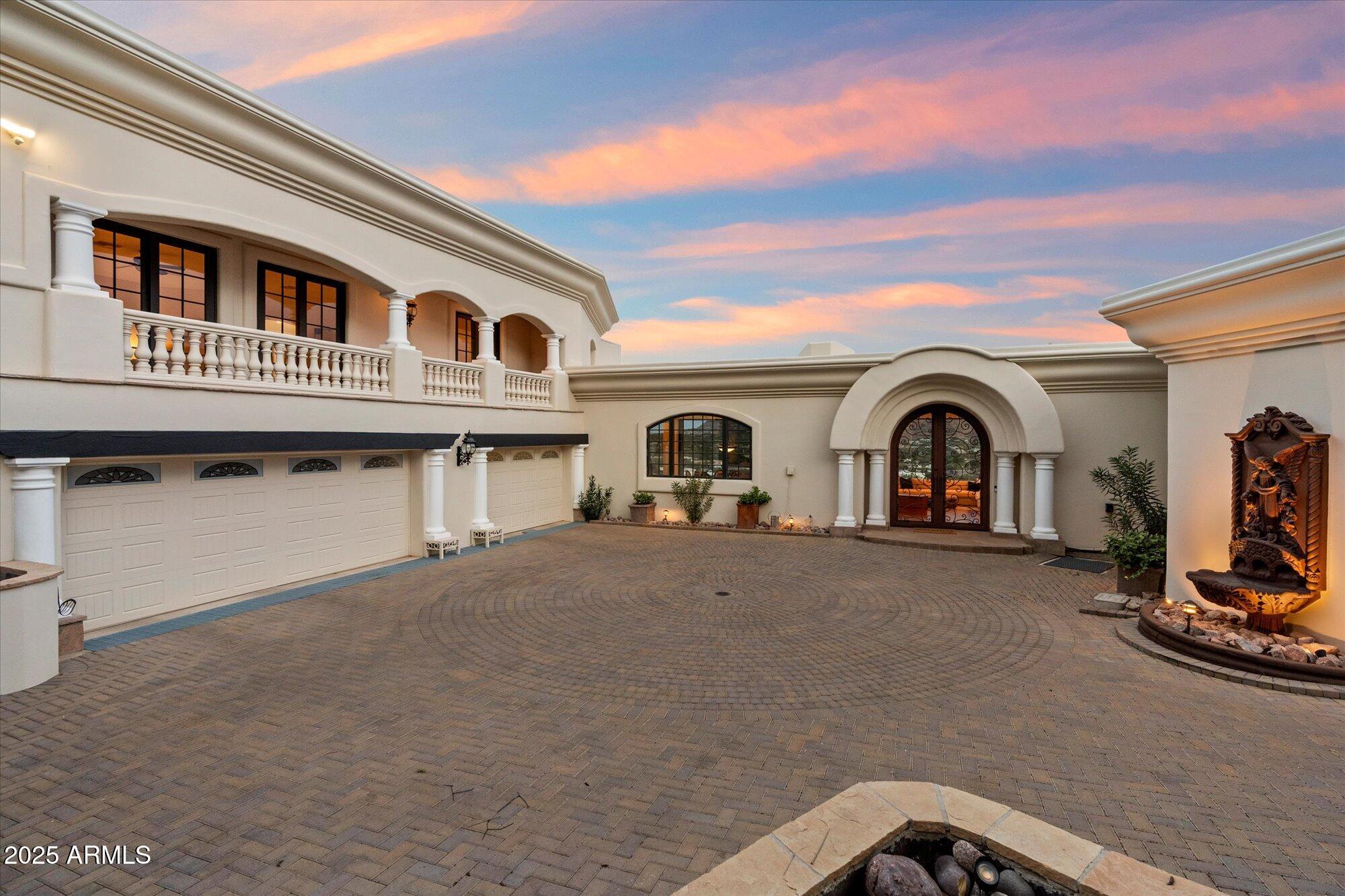 PARADISE HIGHLANDS - Residential