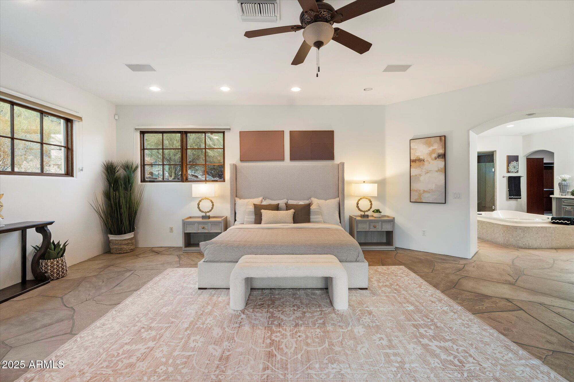 PARADISE HIGHLANDS - Residential