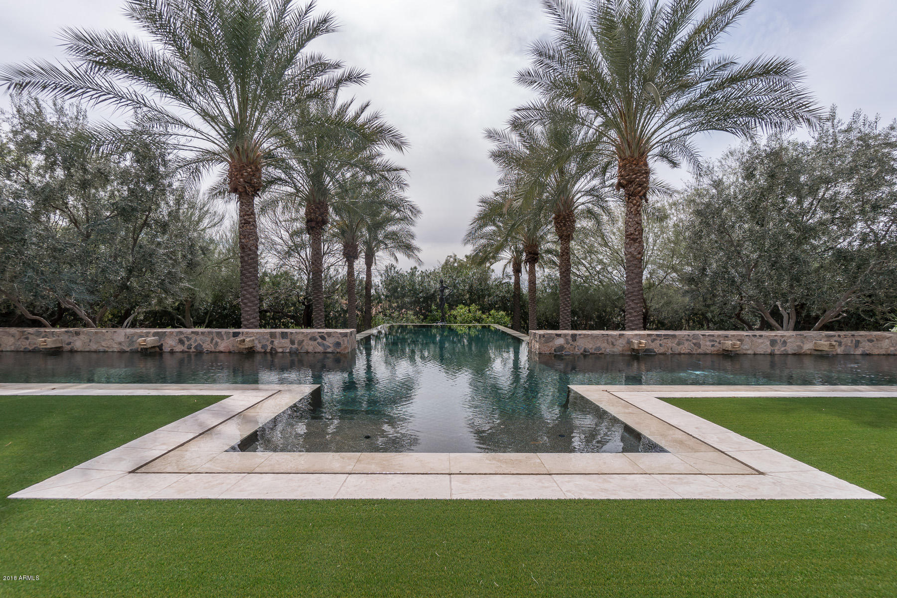 PARADISE VALLEY ESTATES - Residential