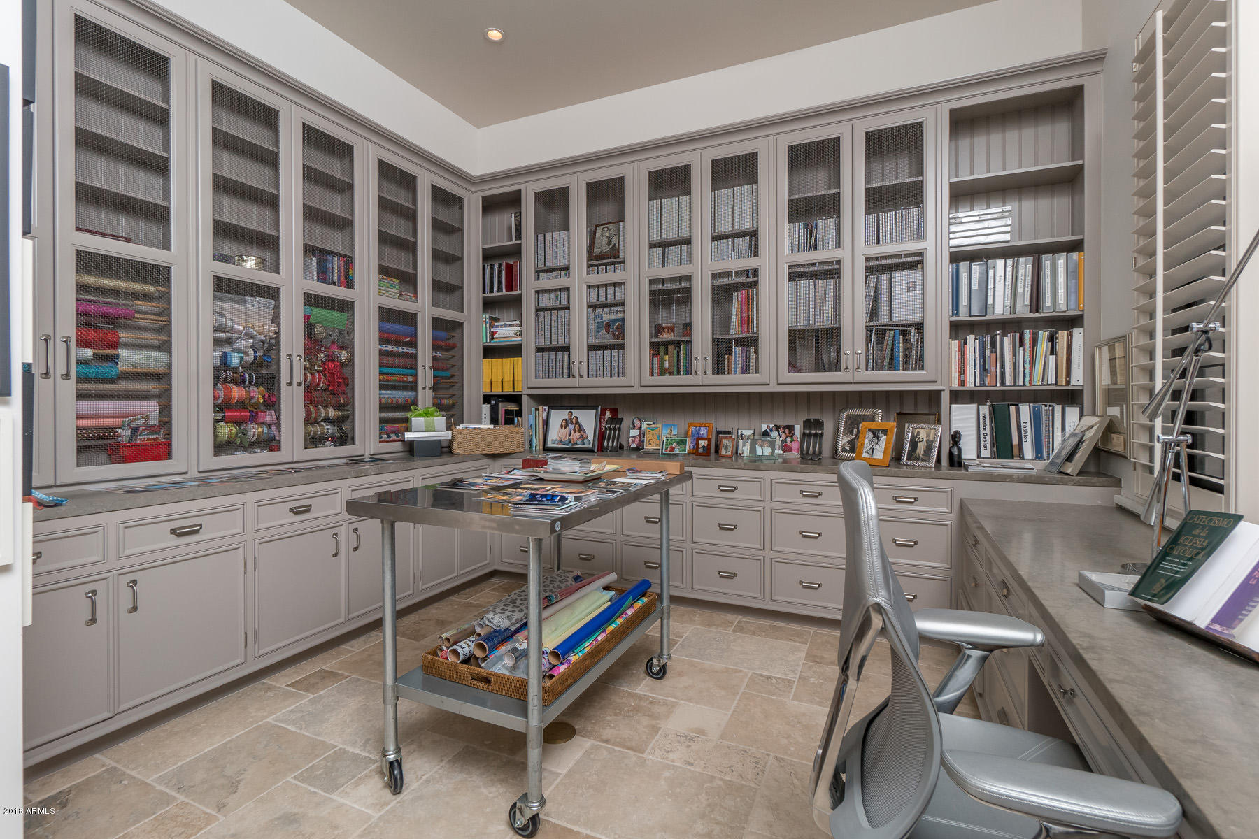 PARADISE VALLEY ESTATES - Residential