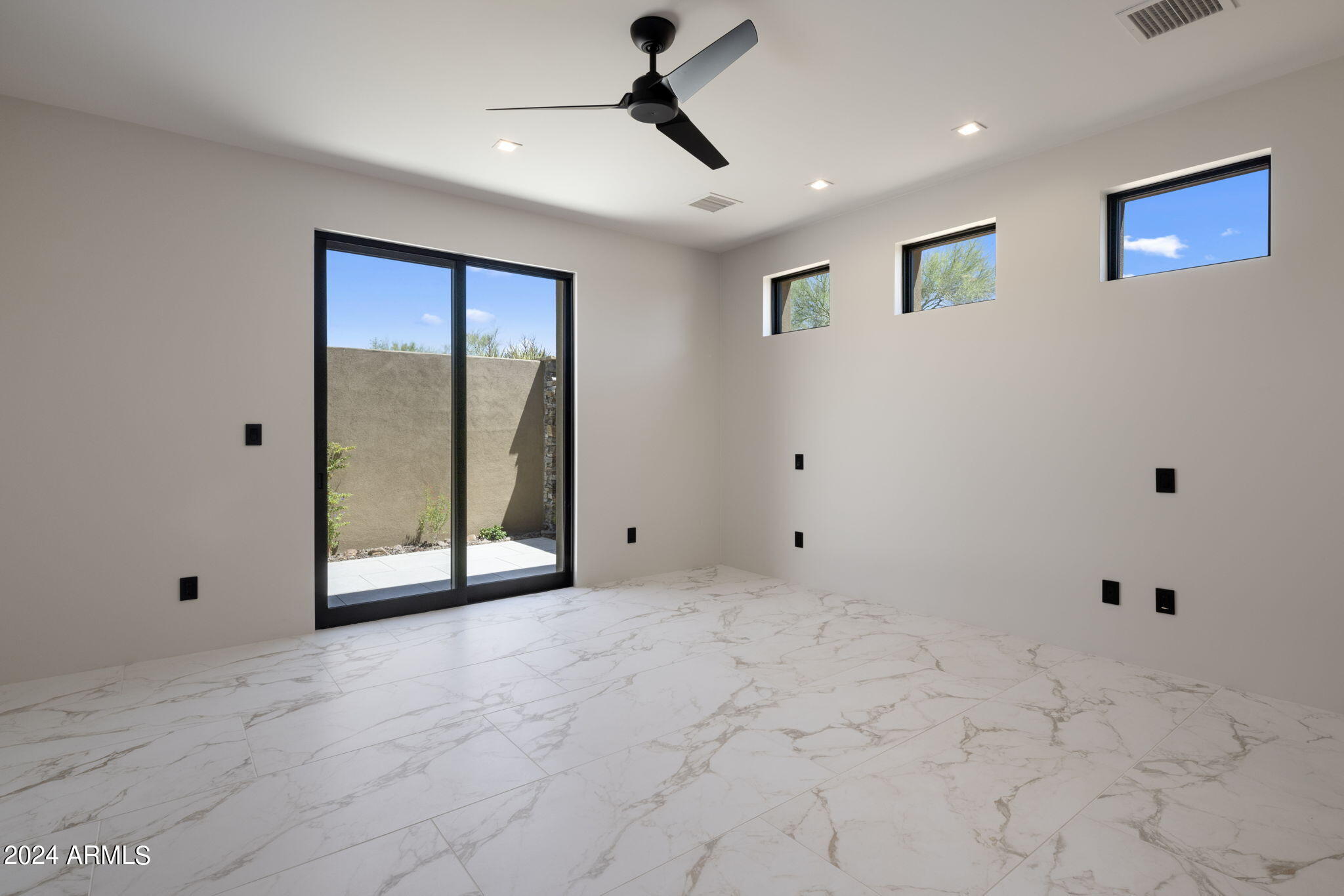 BOULDER CREST ESTATES UNIT 3 AT TROON NORTH - Residential