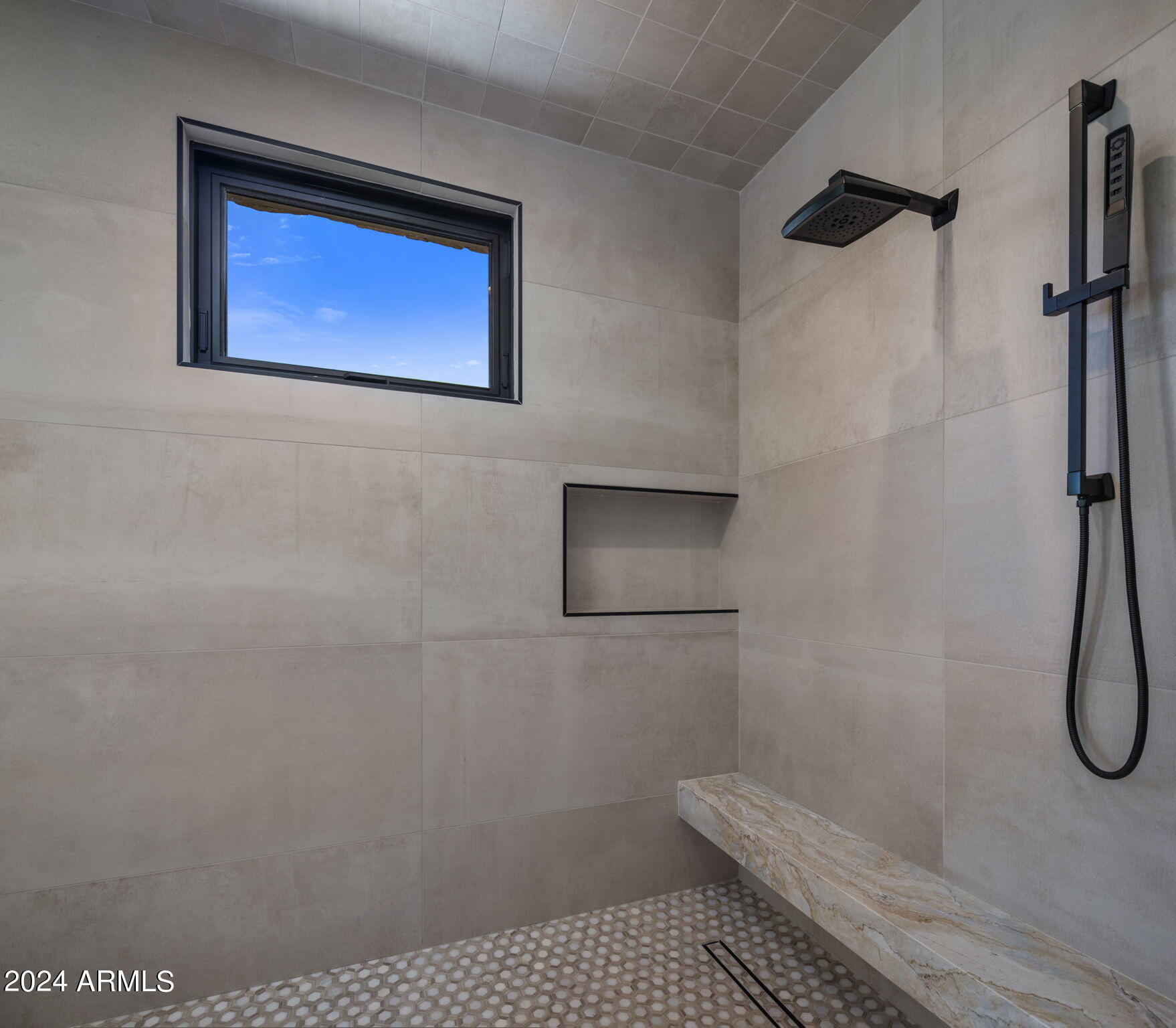 BOULDER CREST ESTATES UNIT 3 AT TROON NORTH - Residential