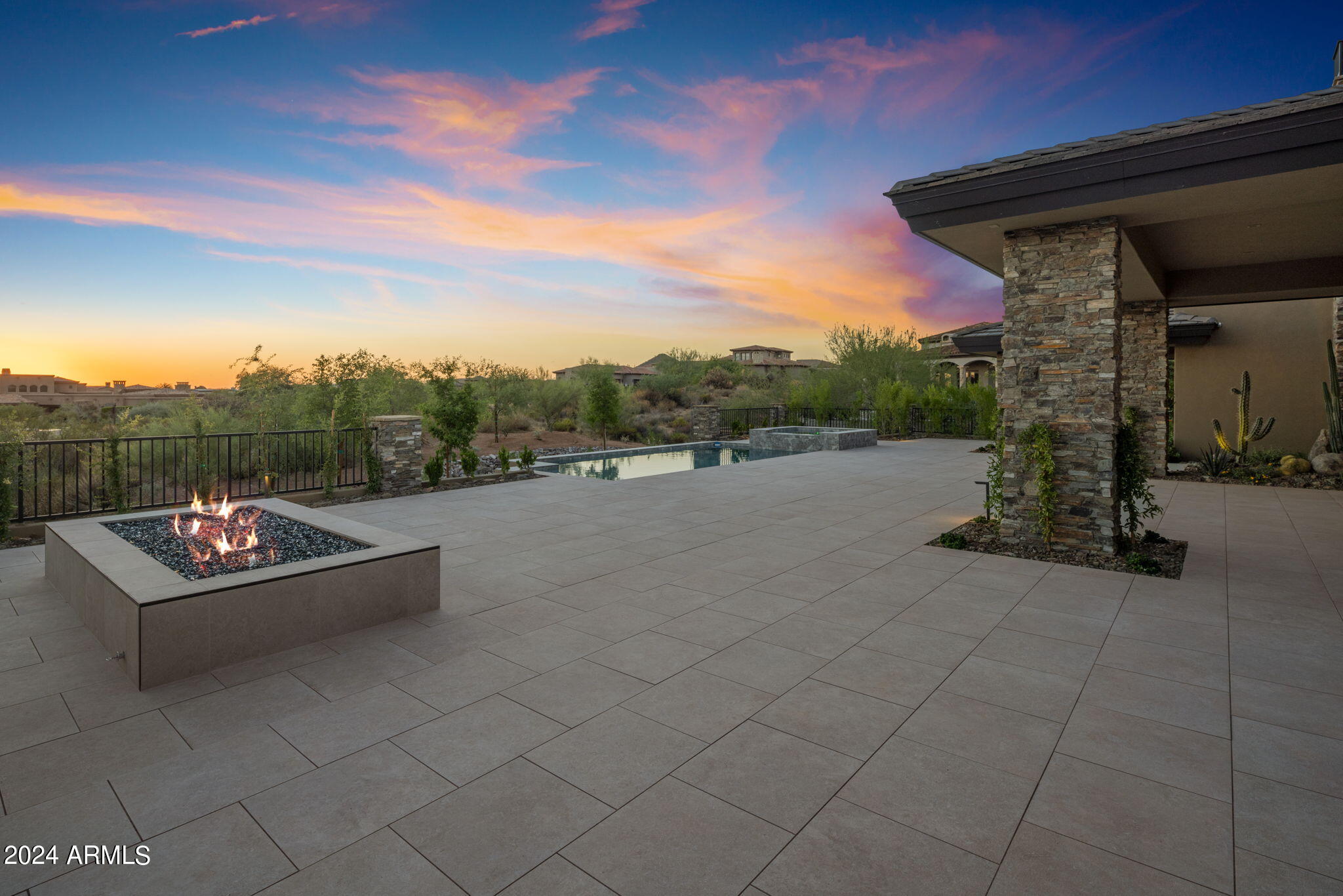 BOULDER CREST ESTATES UNIT 3 AT TROON NORTH - Residential