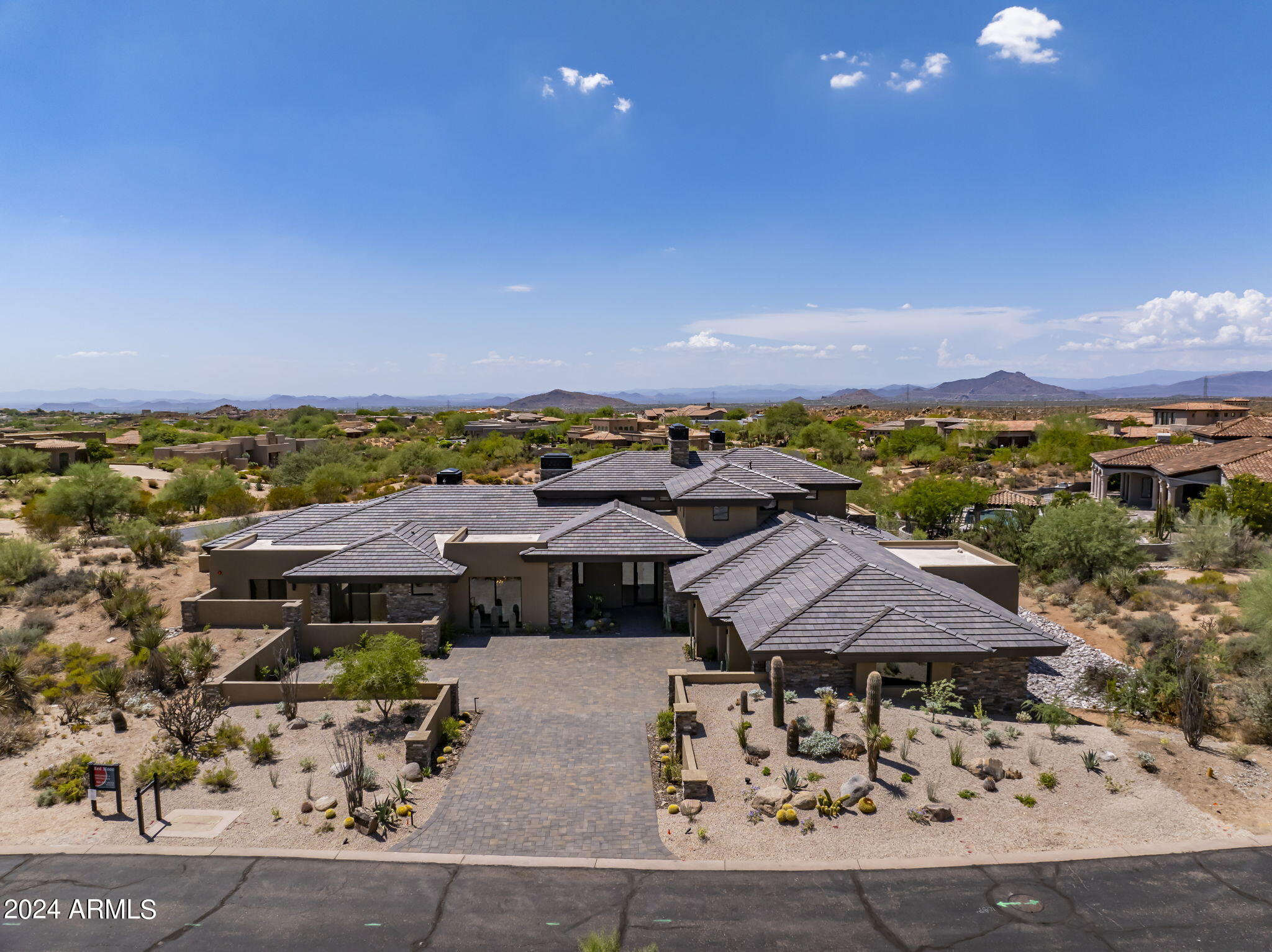 BOULDER CREST ESTATES UNIT 3 AT TROON NORTH - Residential
