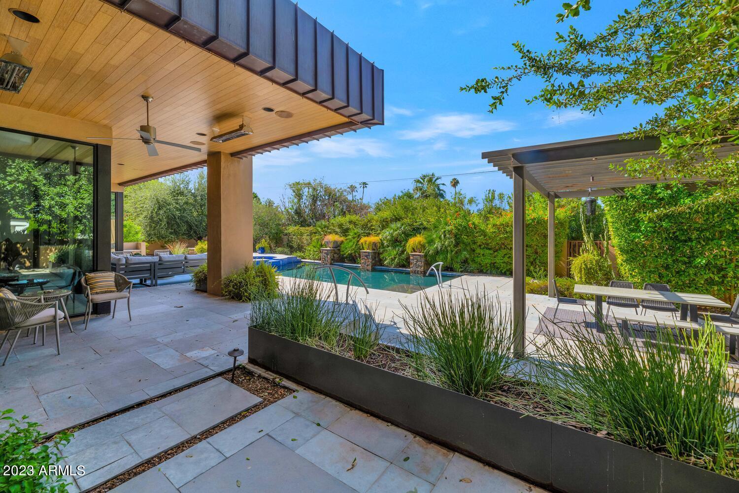 LAFAYETTE VILLA 5 - Residential