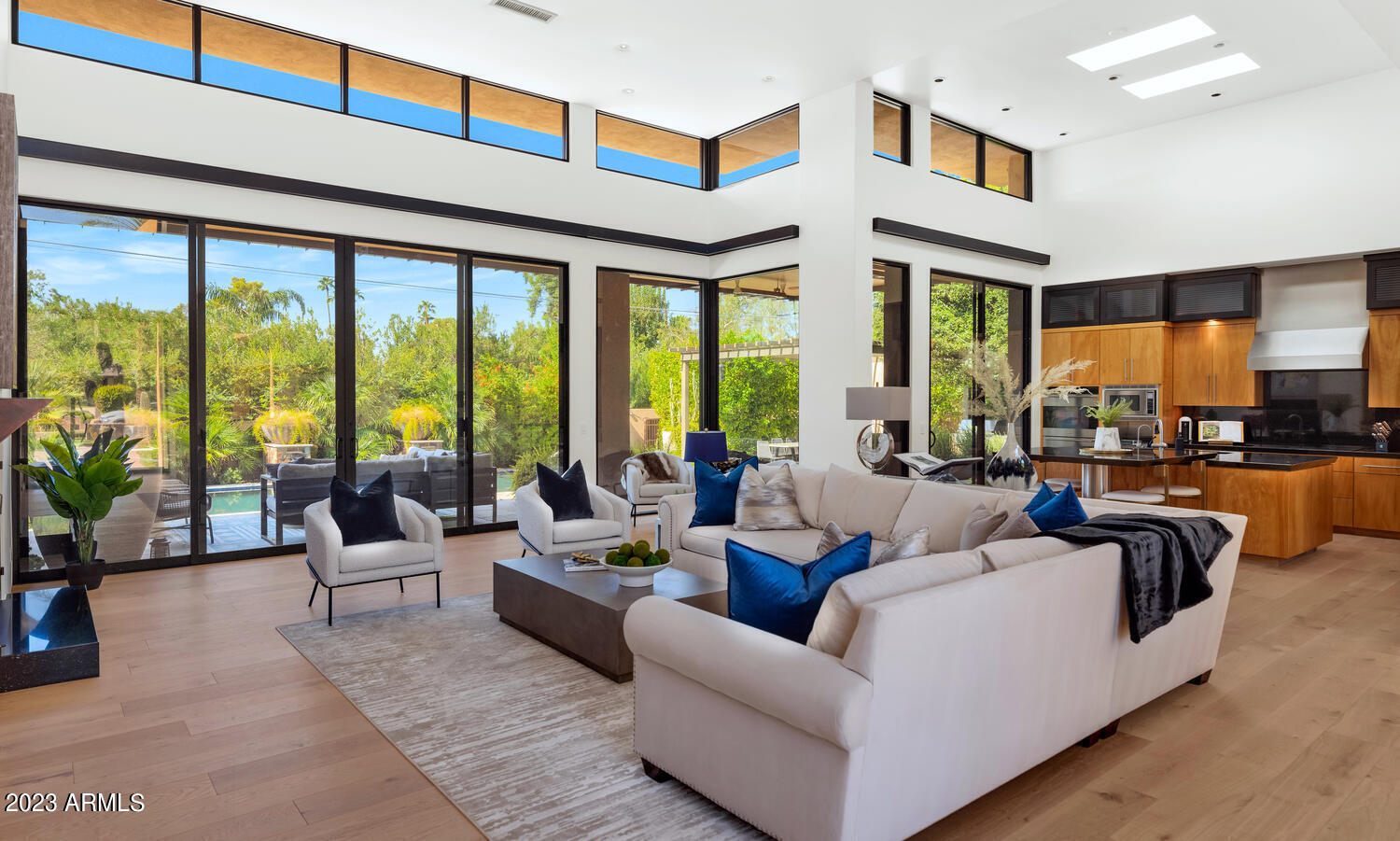LAFAYETTE VILLA 5 - Residential