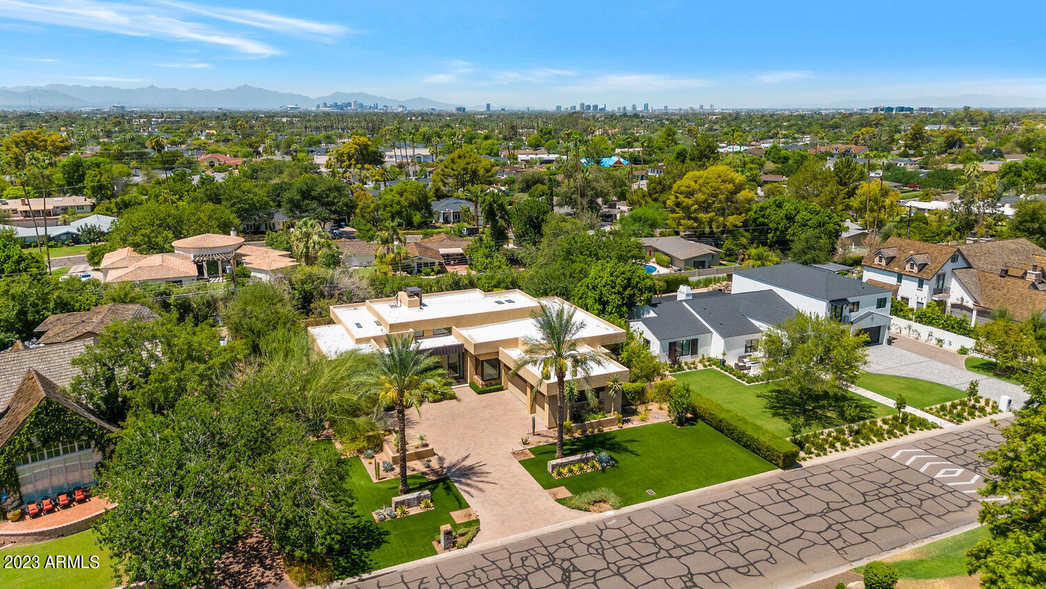 LAFAYETTE VILLA 5 - Residential