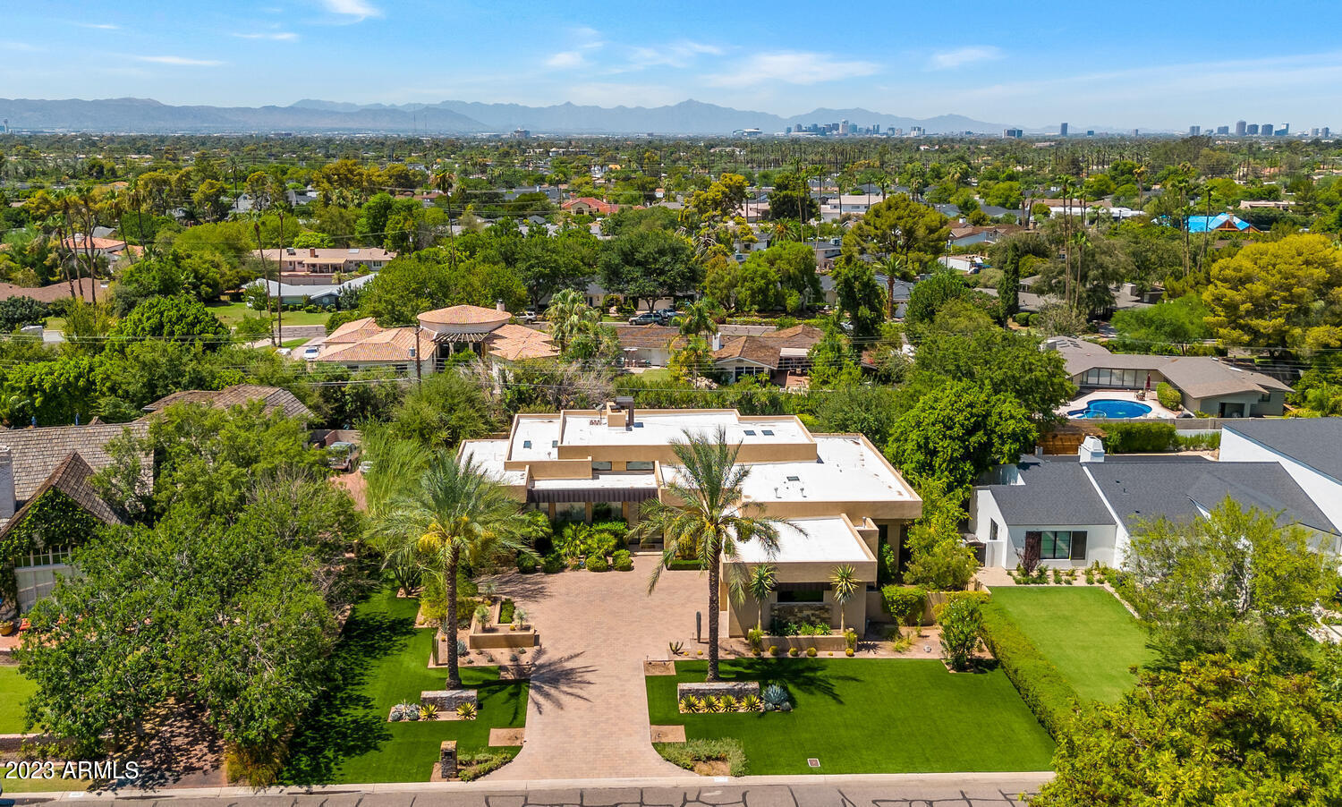 LAFAYETTE VILLA 5 - Residential