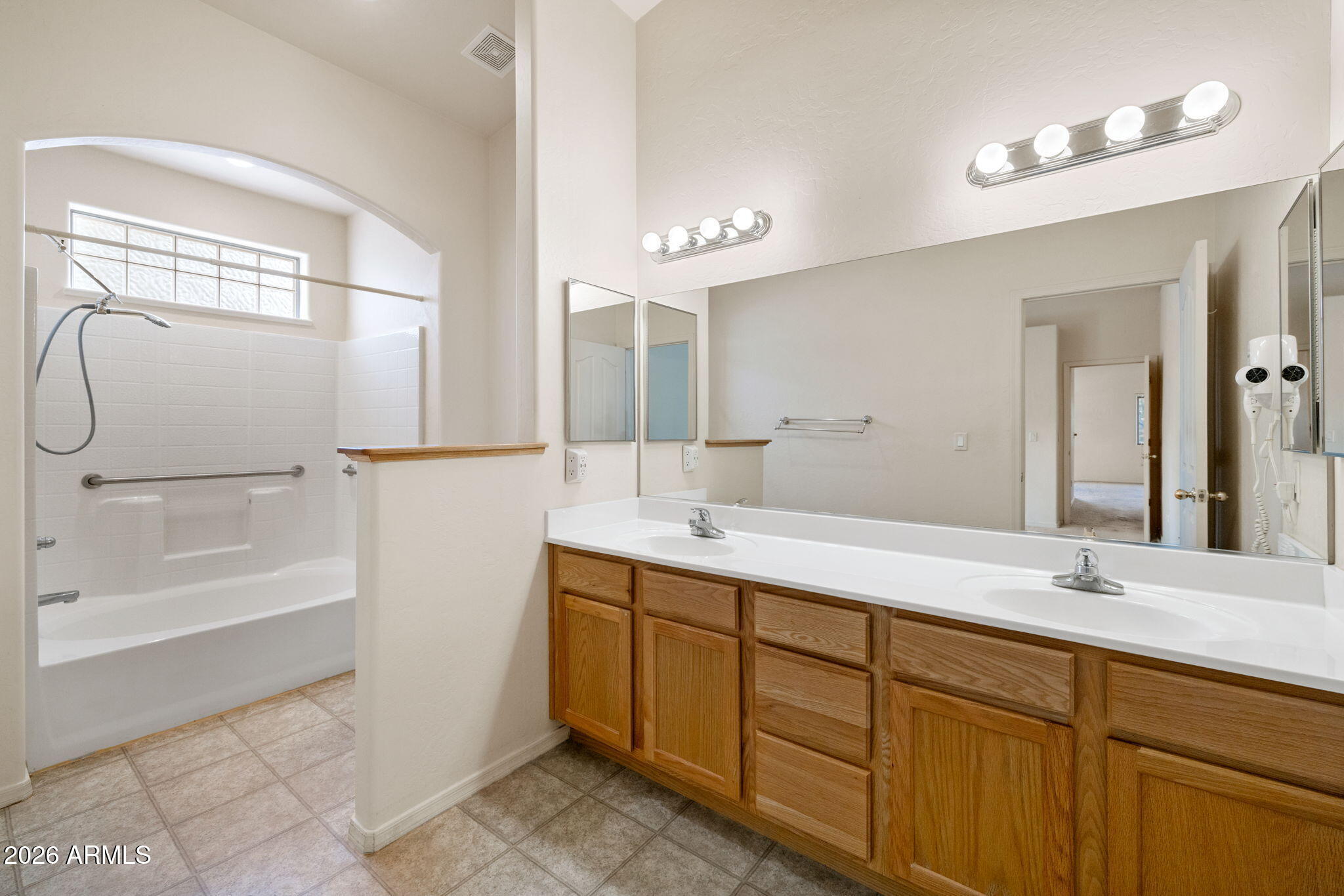 GRANVILLE 1 - Residential