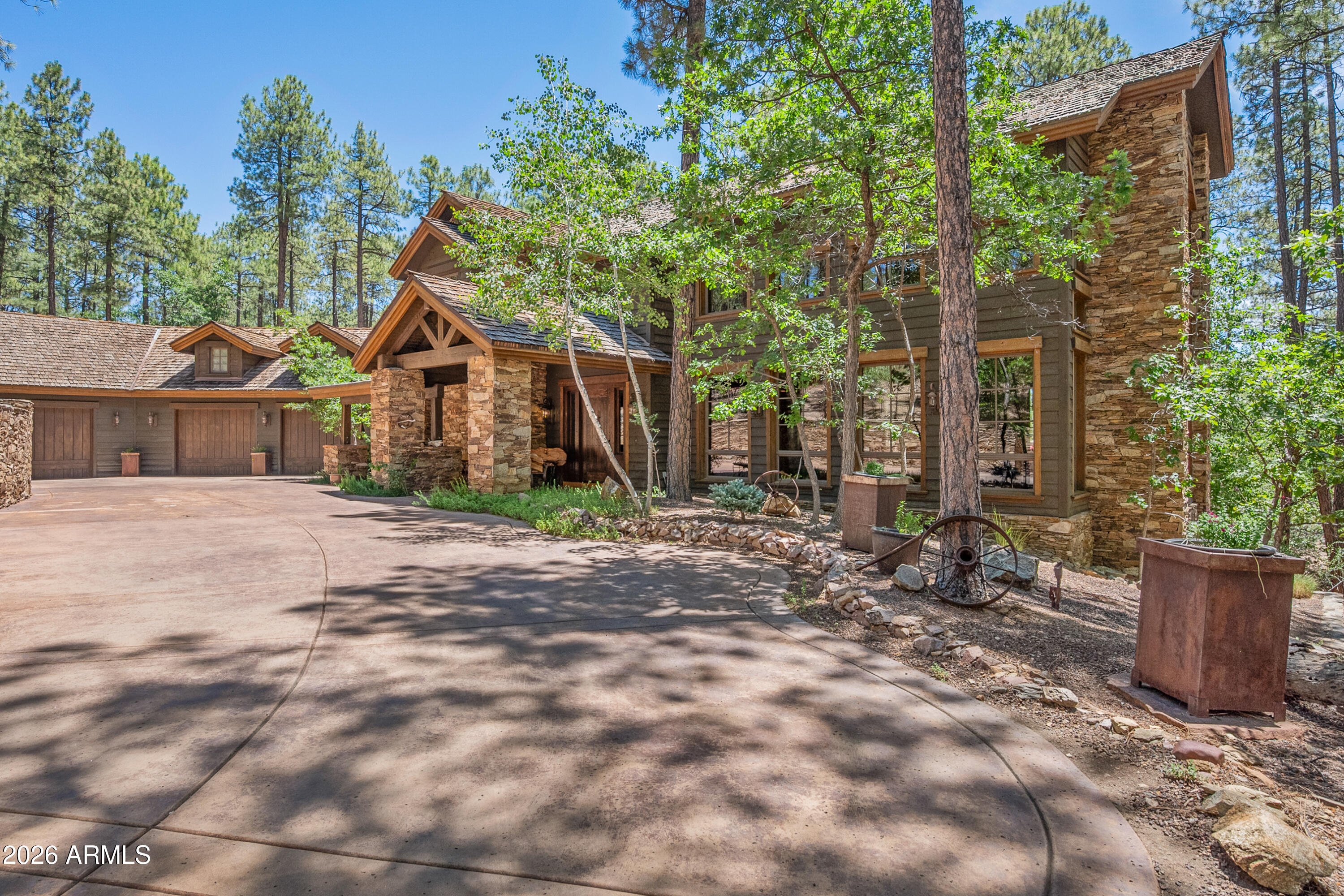 HIGH VALLEY RANCH - Residential