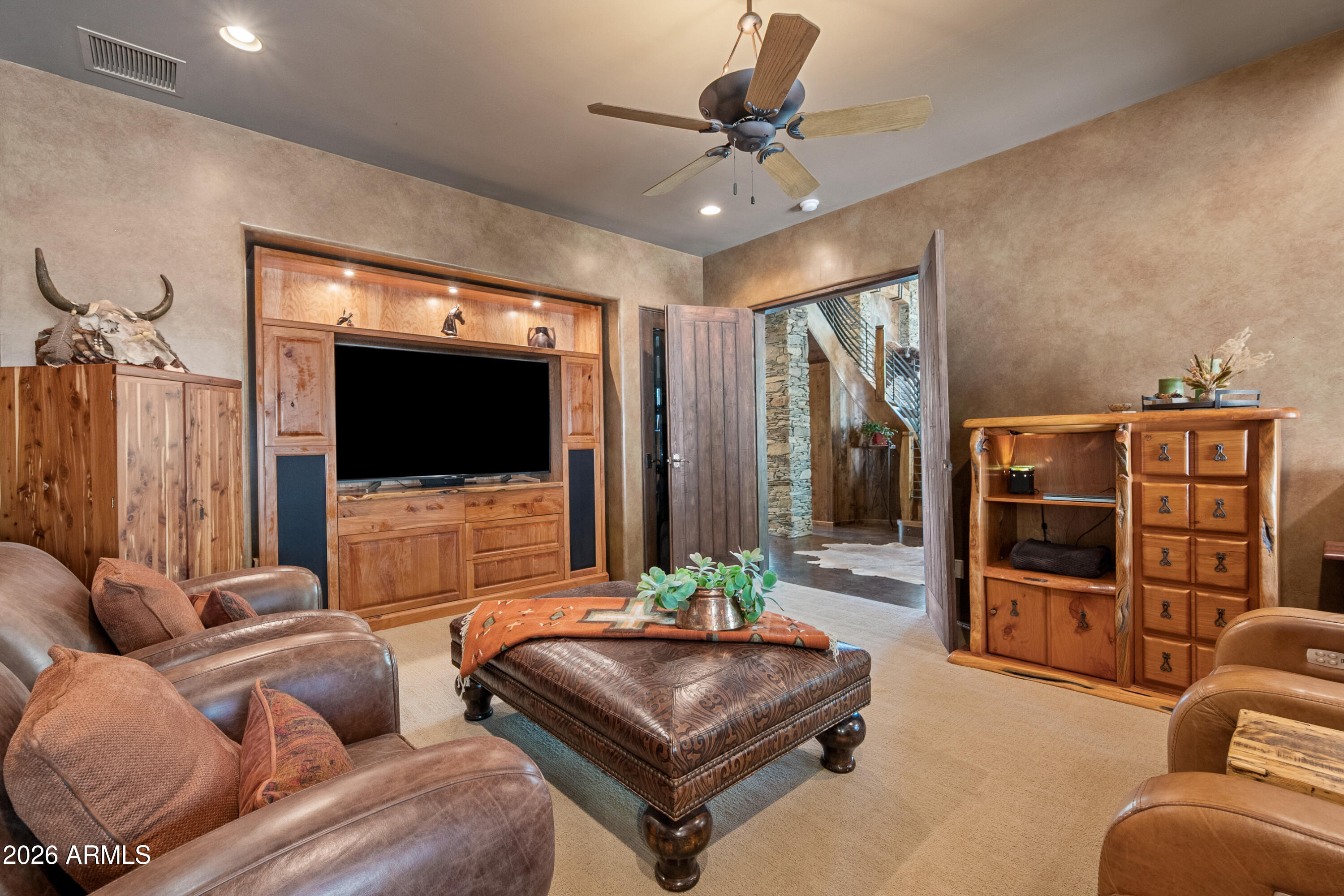 HIGH VALLEY RANCH - Residential