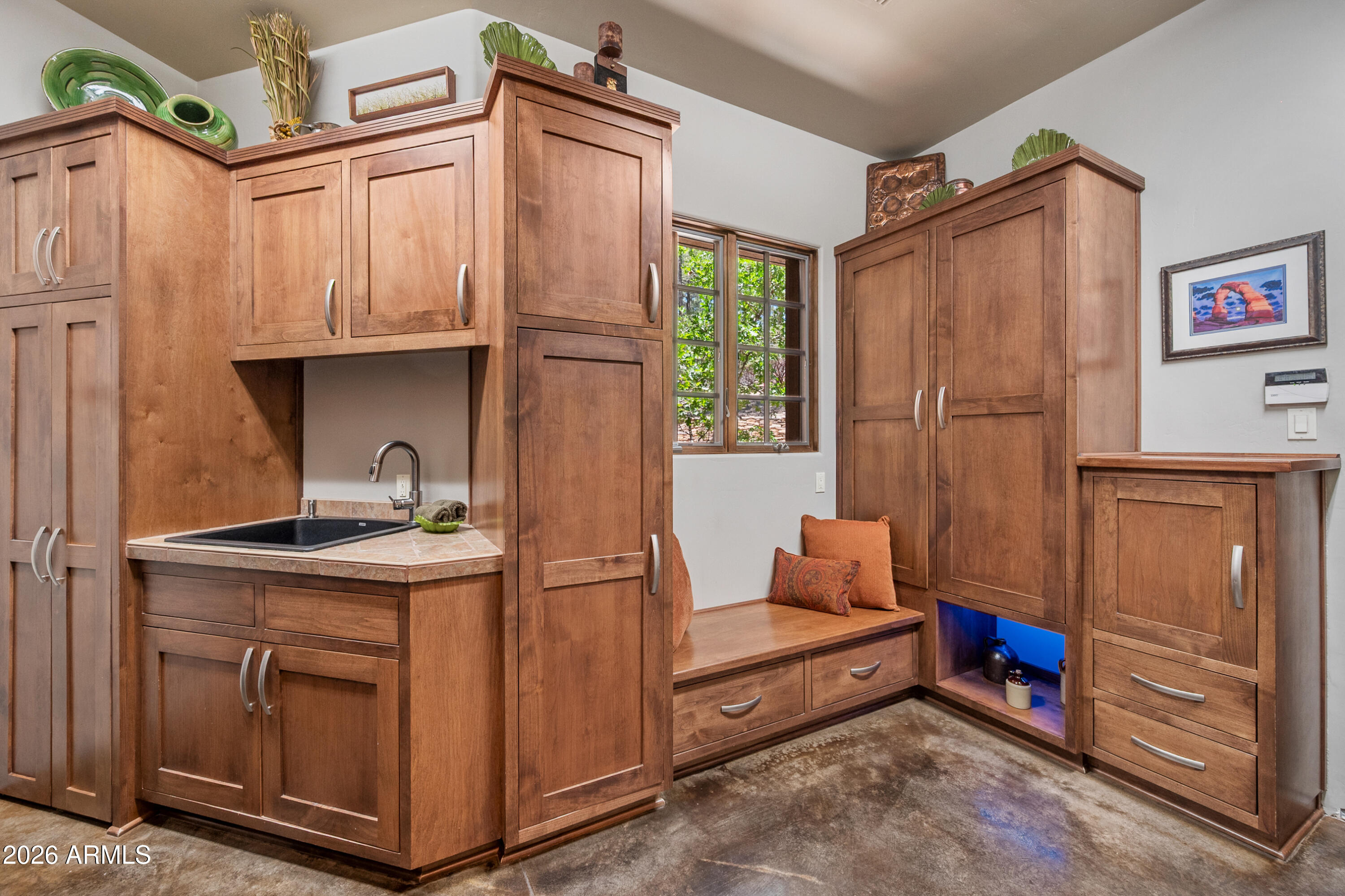 HIGH VALLEY RANCH - Residential