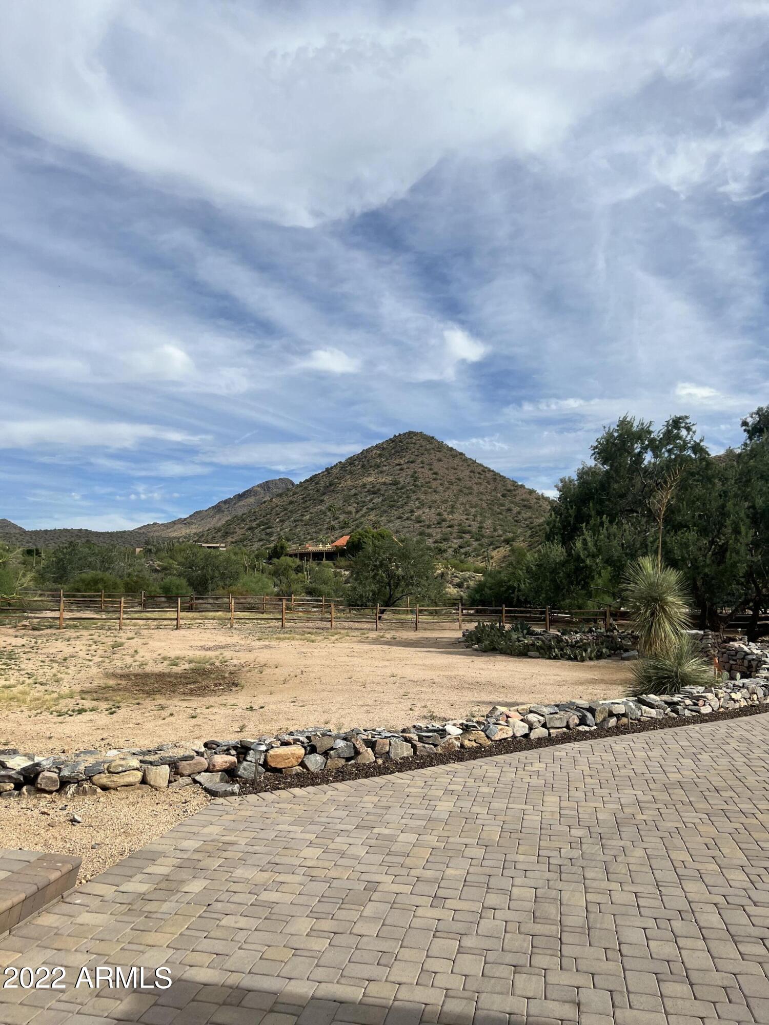 PINNACLE PEAK HEIGHTS REPLAT - Residential
