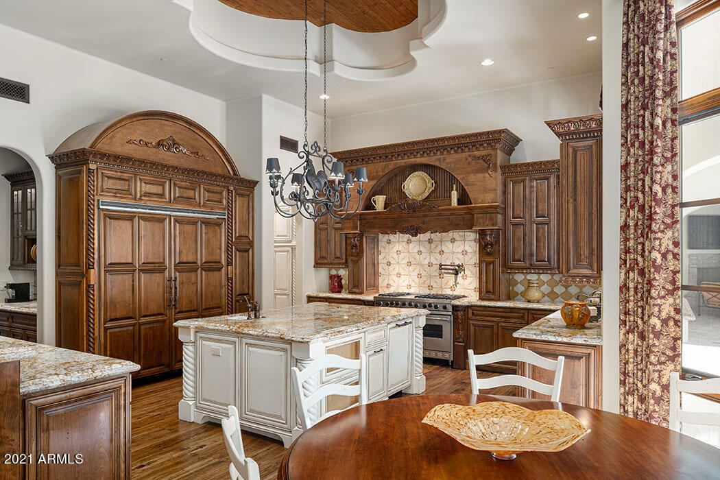SUN DANCER ESTATES - Residential