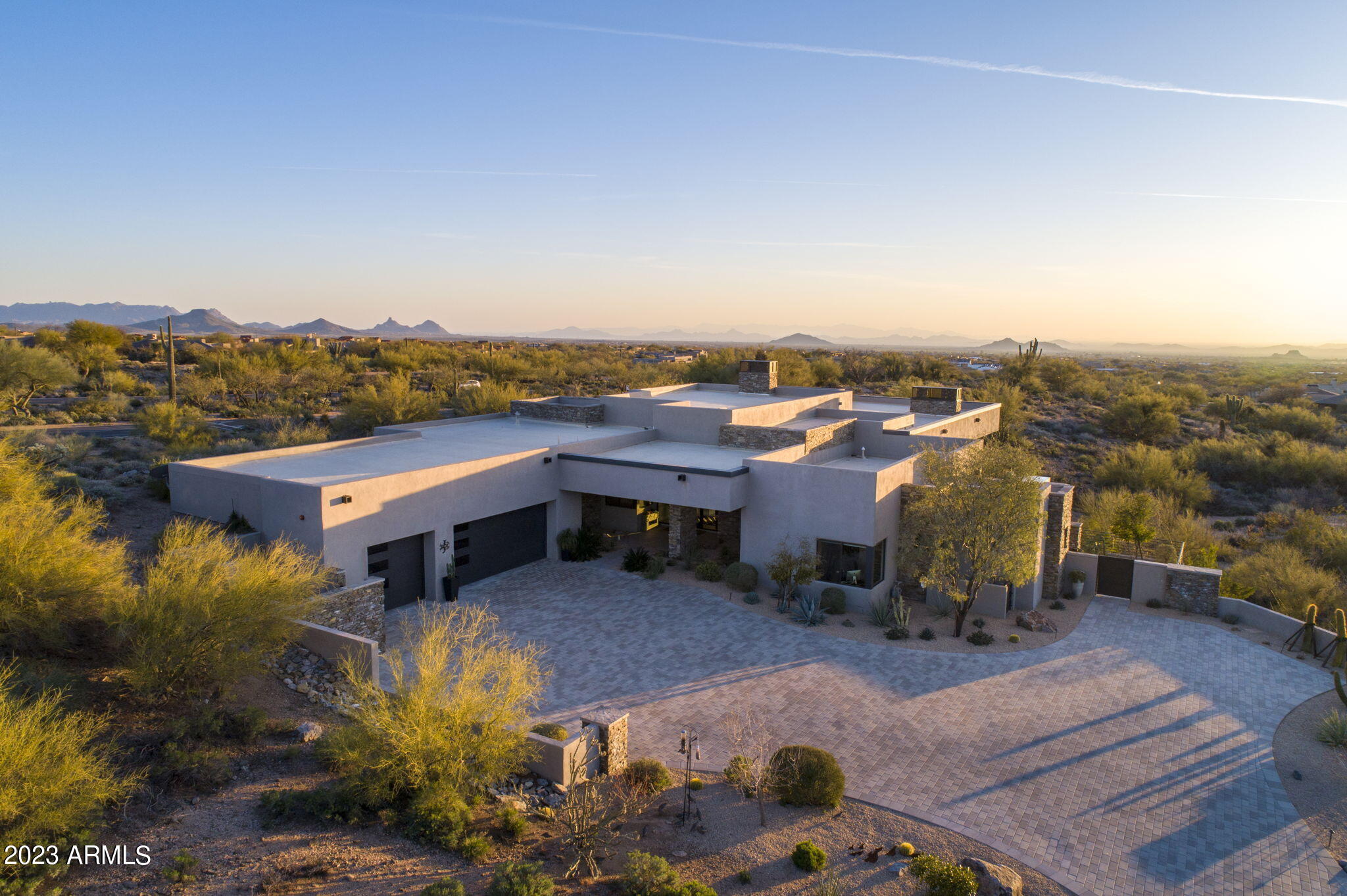 DESERT MOUNTAIN - Residential