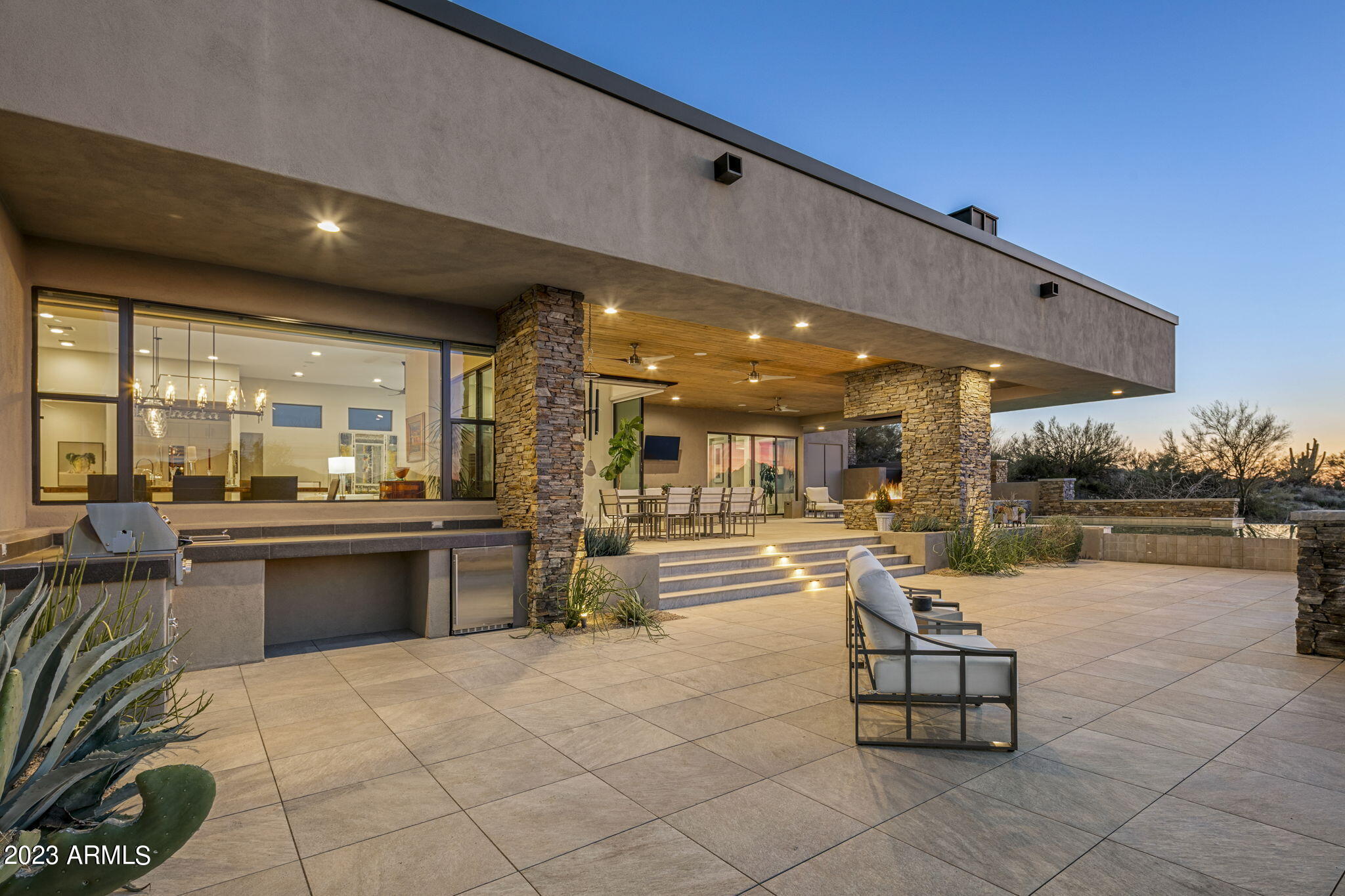 DESERT MOUNTAIN - Residential