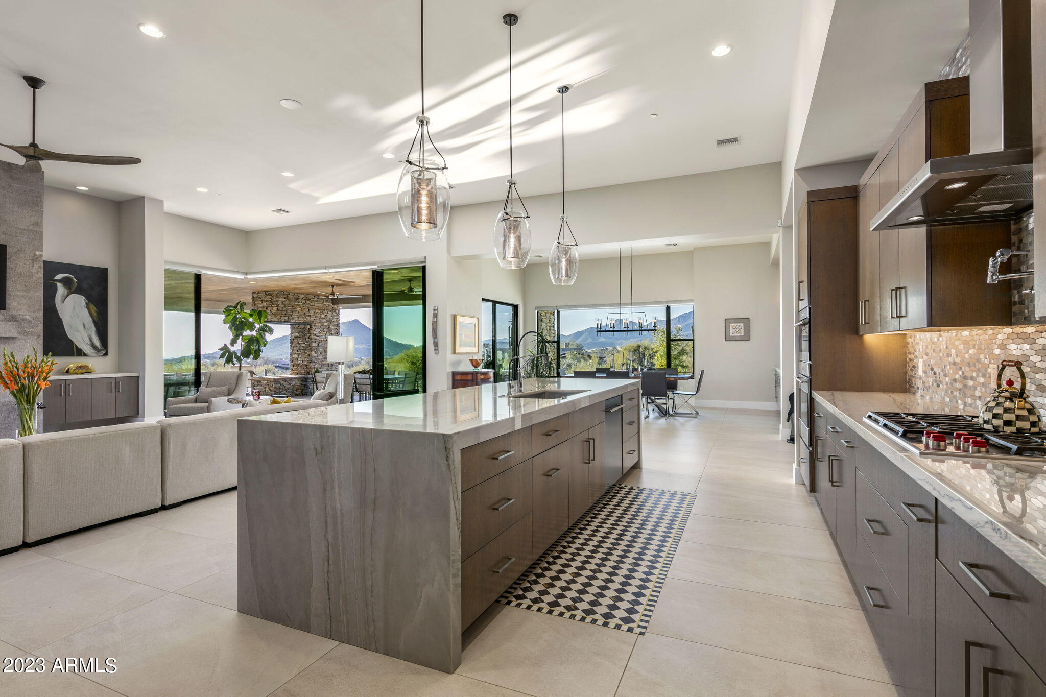 DESERT MOUNTAIN - Residential