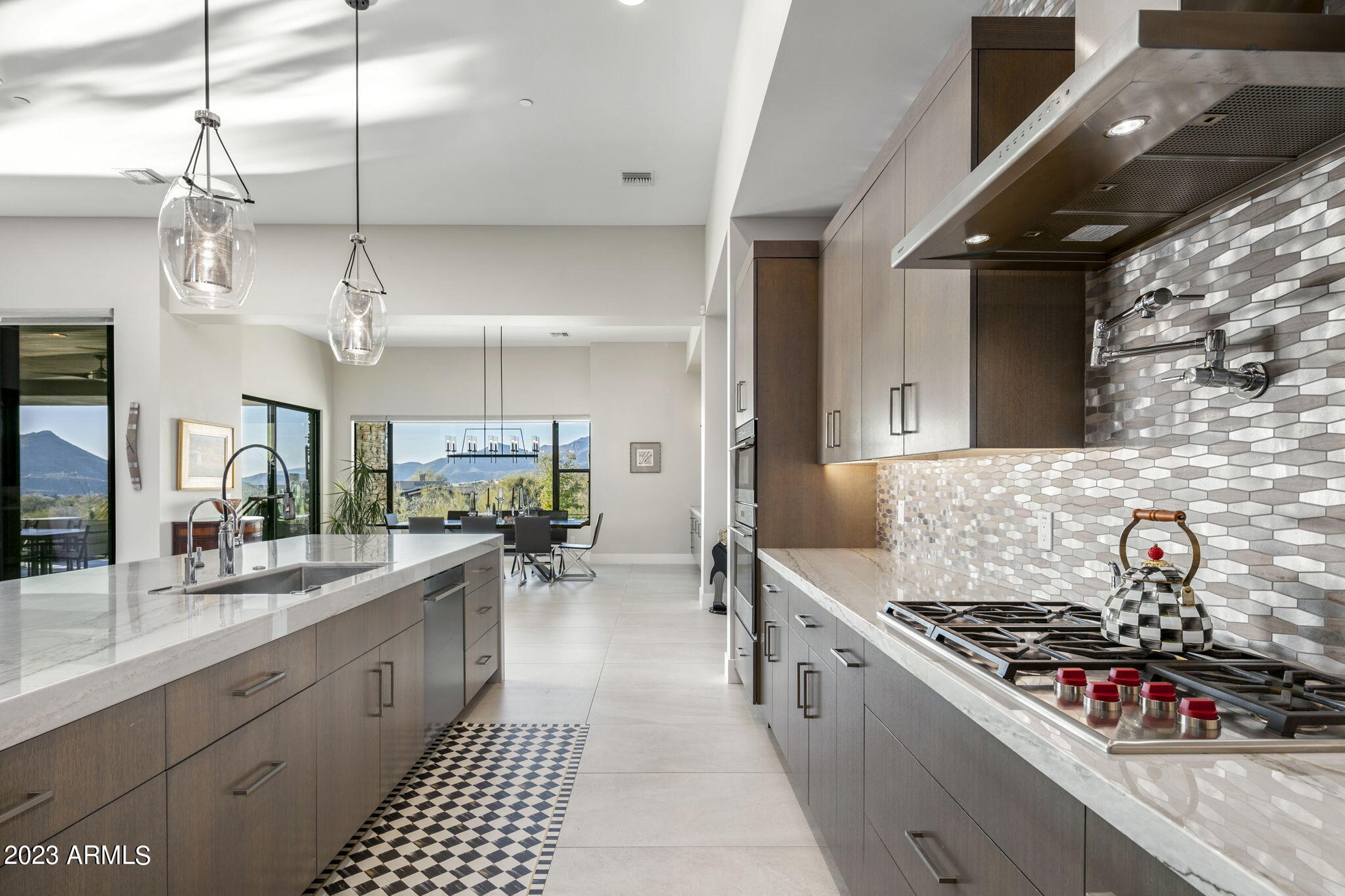 DESERT MOUNTAIN - Residential