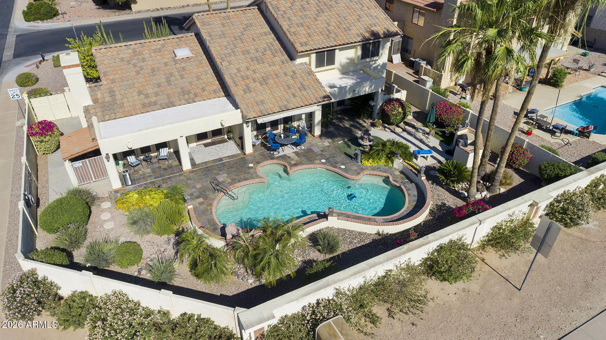 RANCHO DE ARBOLEDA - Residential