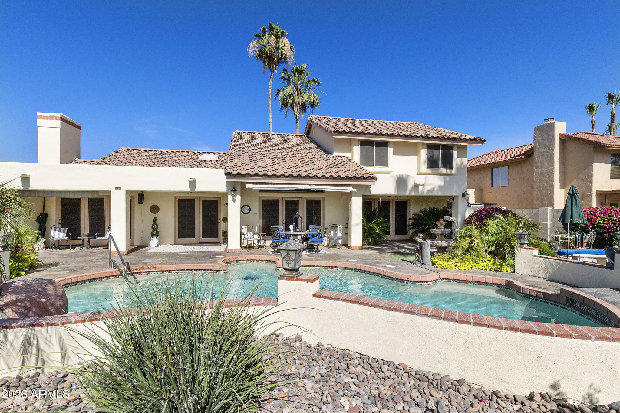 RANCHO DE ARBOLEDA - Residential