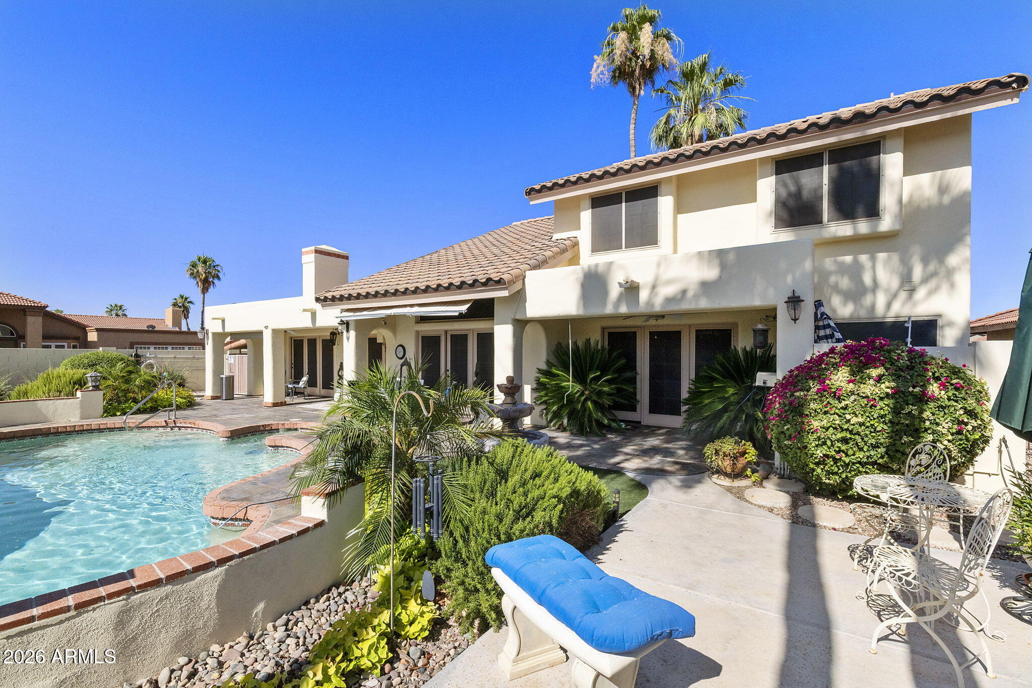 RANCHO DE ARBOLEDA - Residential