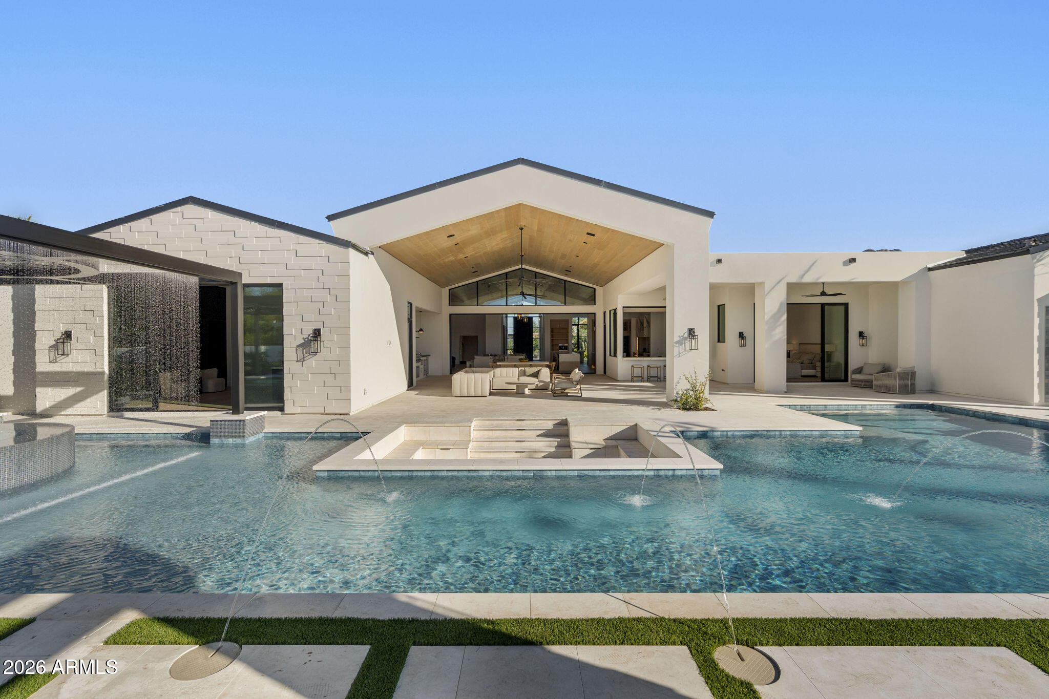PEBBLE RIDGE - Residential