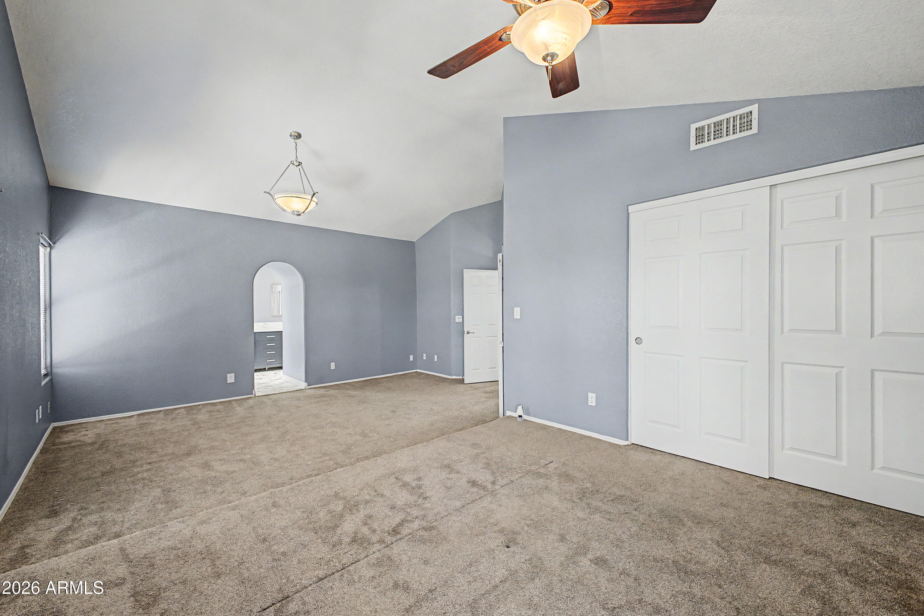 LAKESIDE 21 AMD - Residential