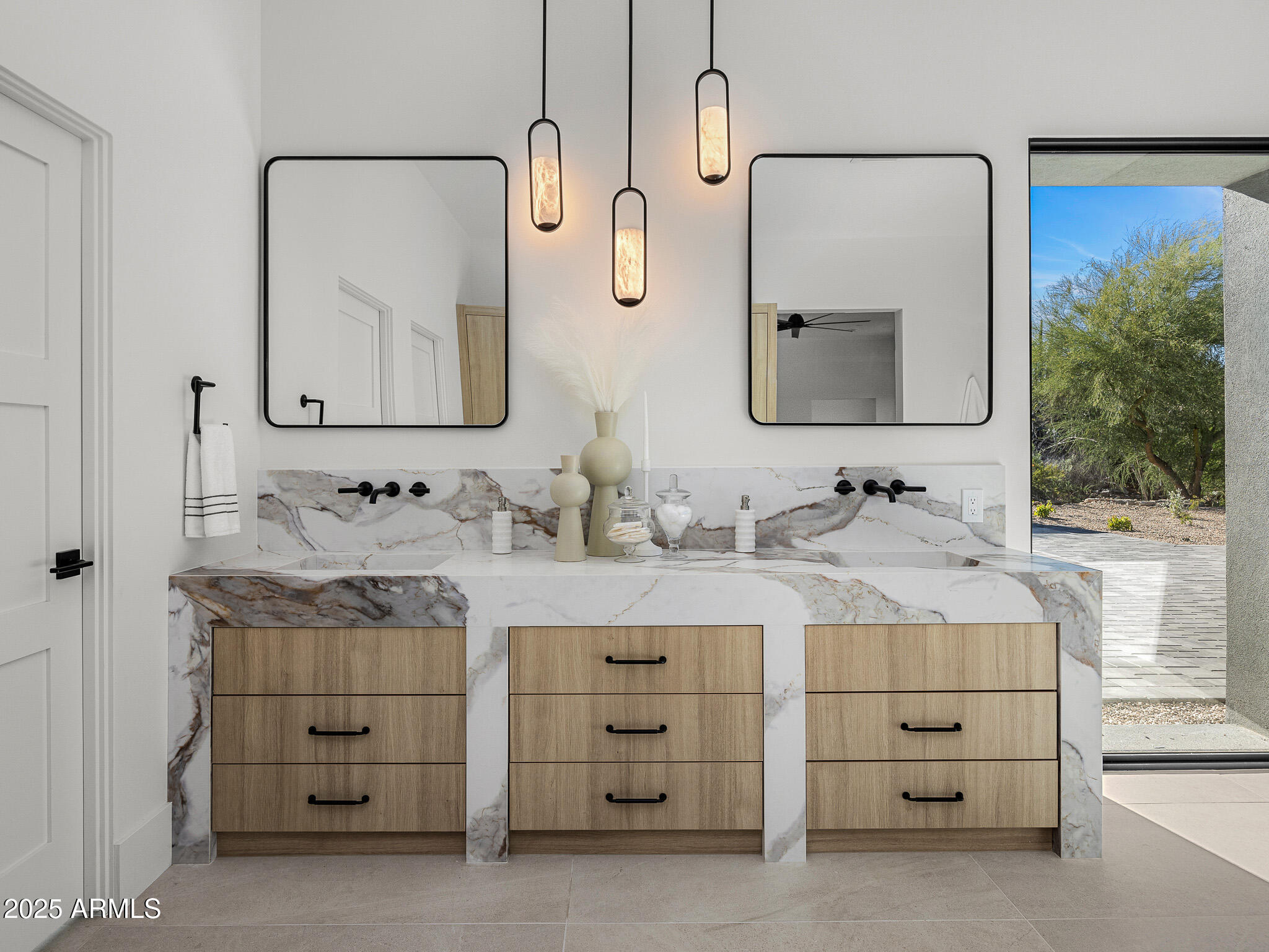 PARADISE CANYON FOOTHILLS - Residential