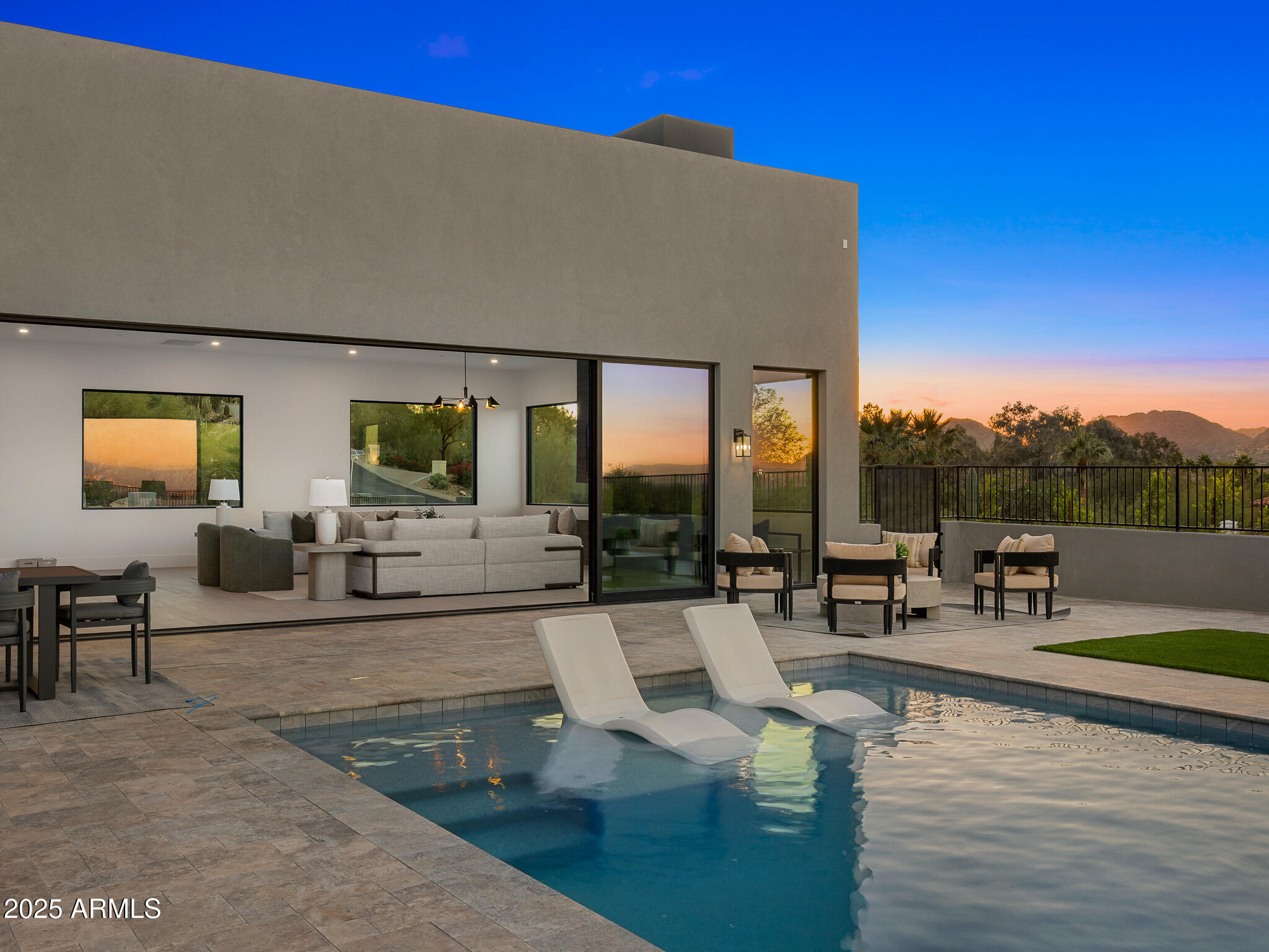 PARADISE CANYON FOOTHILLS - Residential